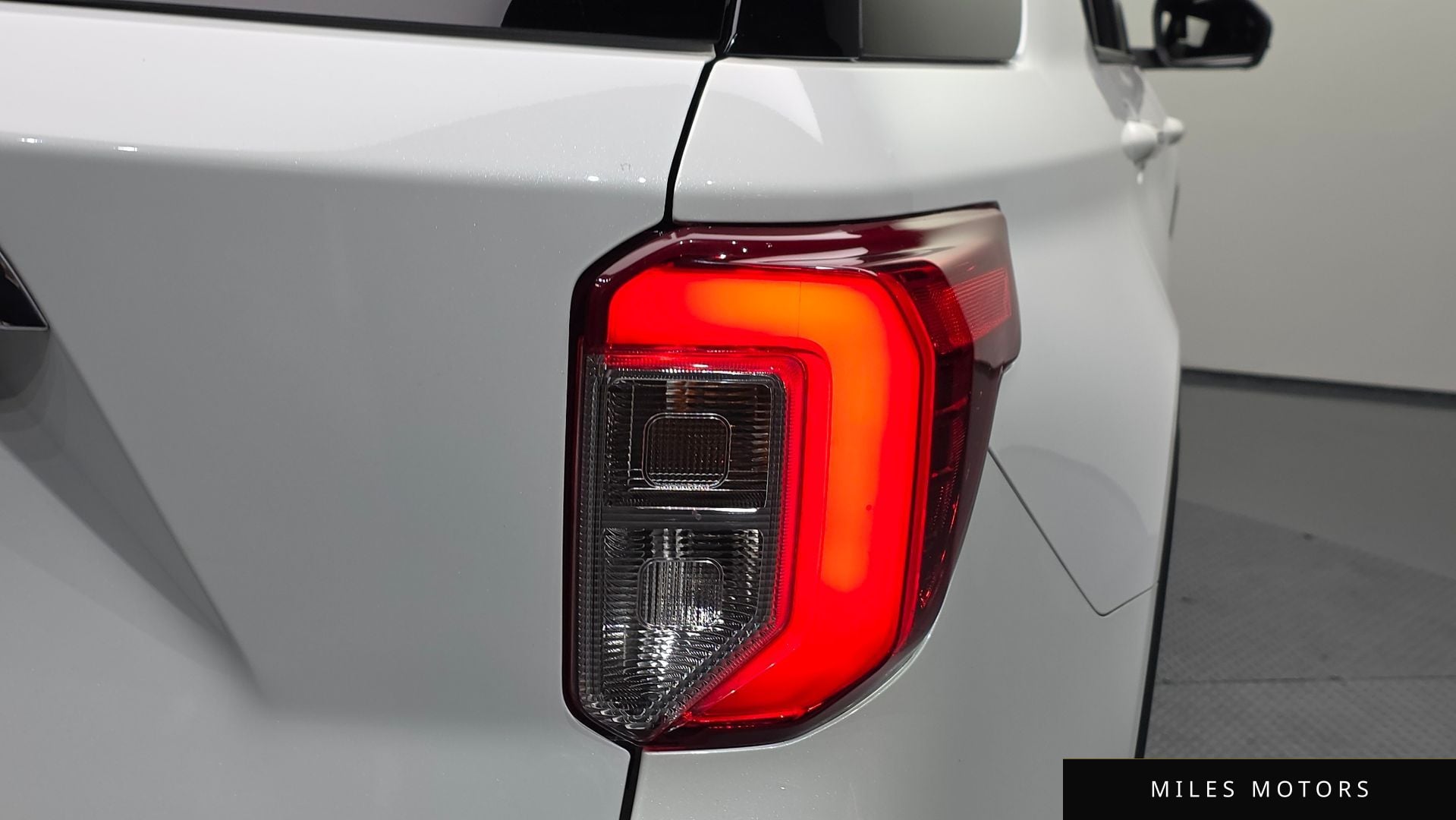 Ford Explorer 2020 — миниатюра 9