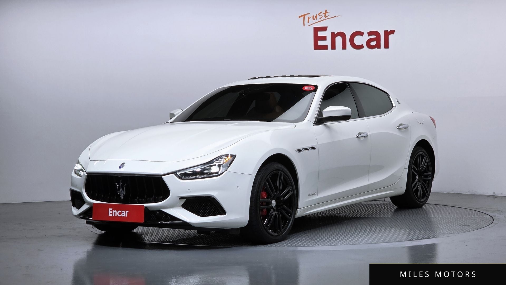 Maserati Ghibli 2018 — фото 1 из 12