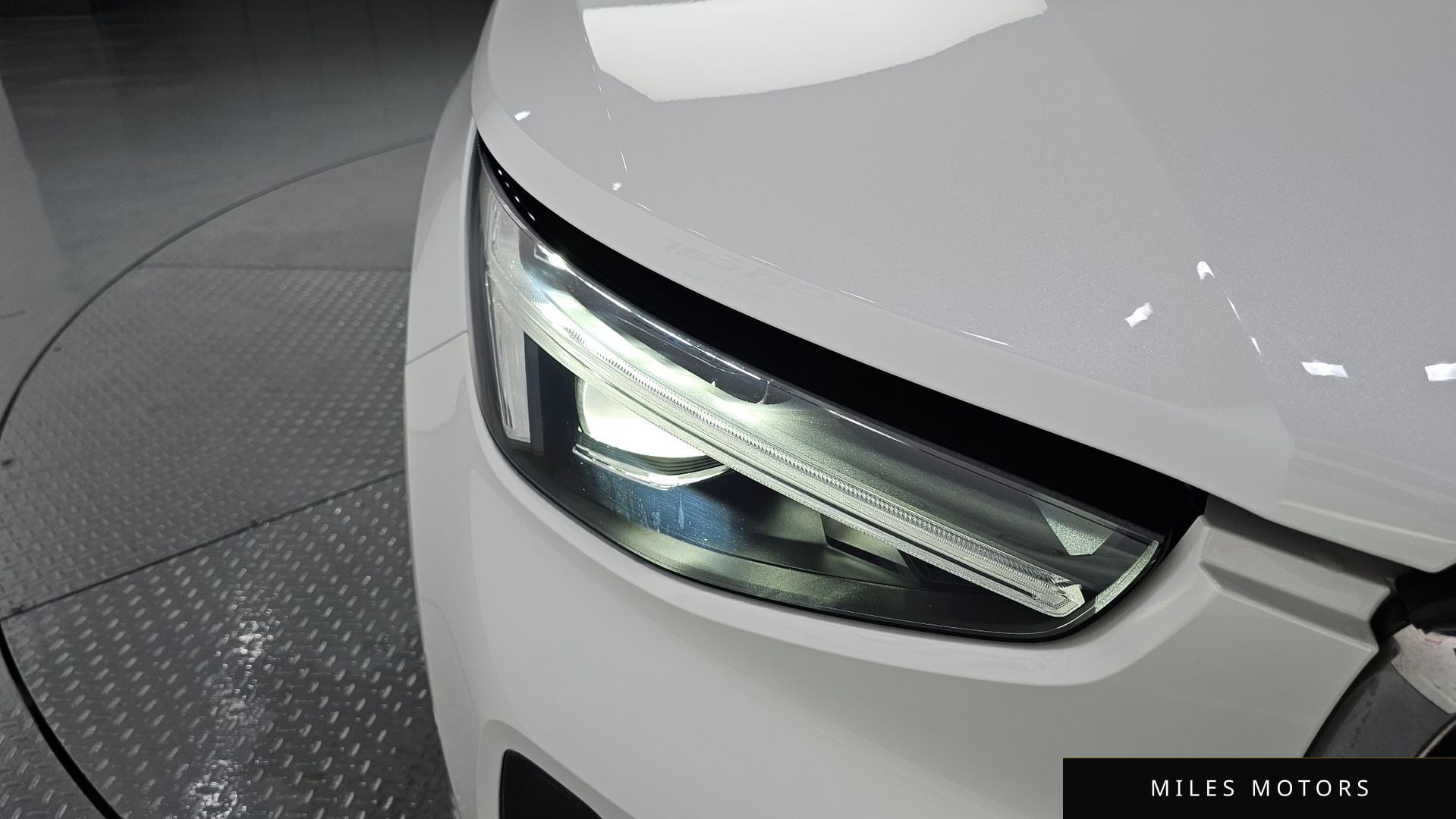 Volvo XC40 2025 — миниатюра 8
