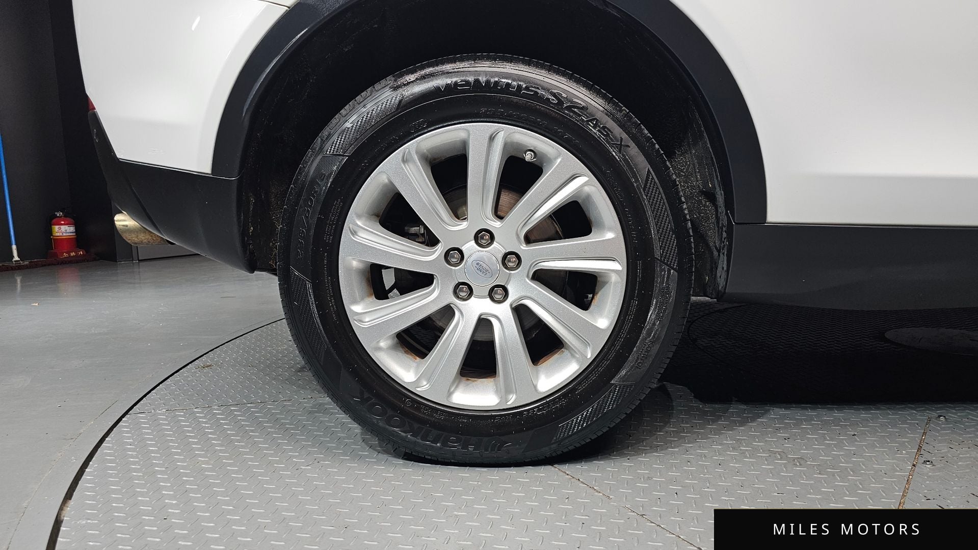 Land Rover Discovery Sport 2016 — миниатюра 5