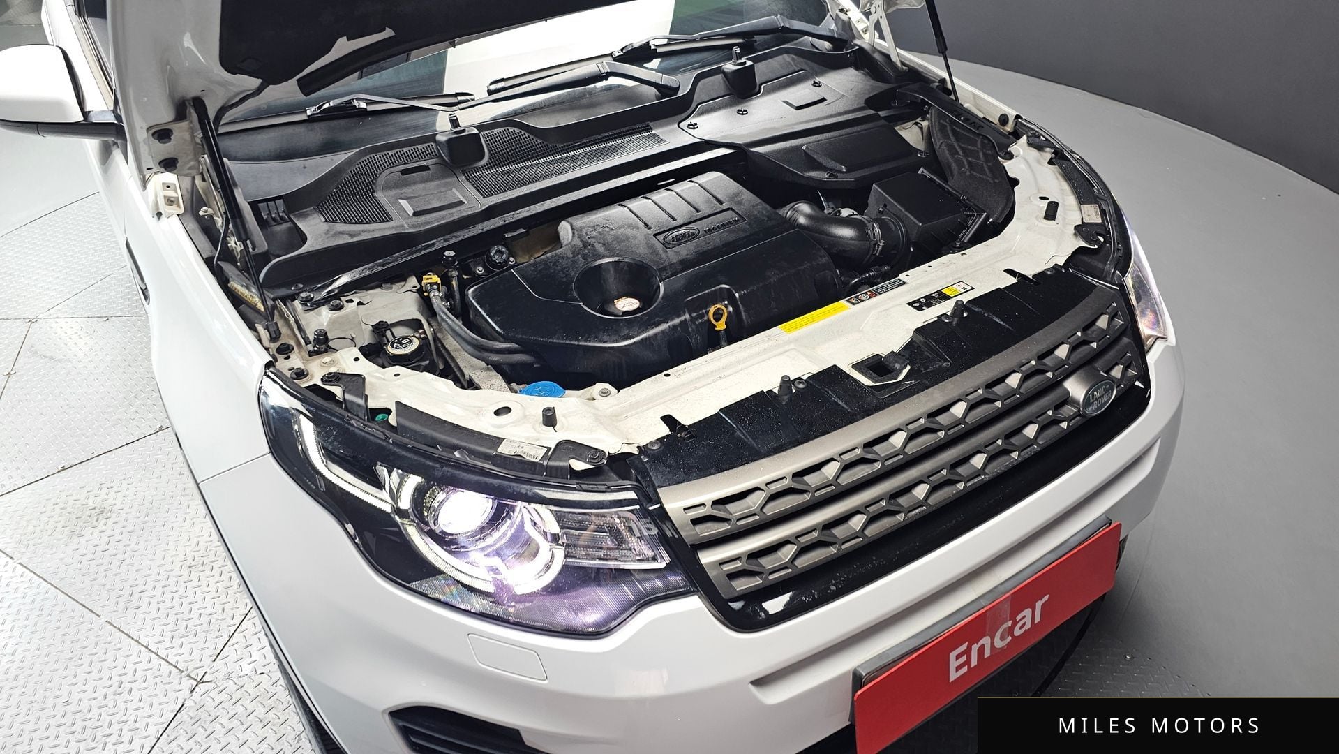Land Rover Discovery Sport 2016 — миниатюра 6