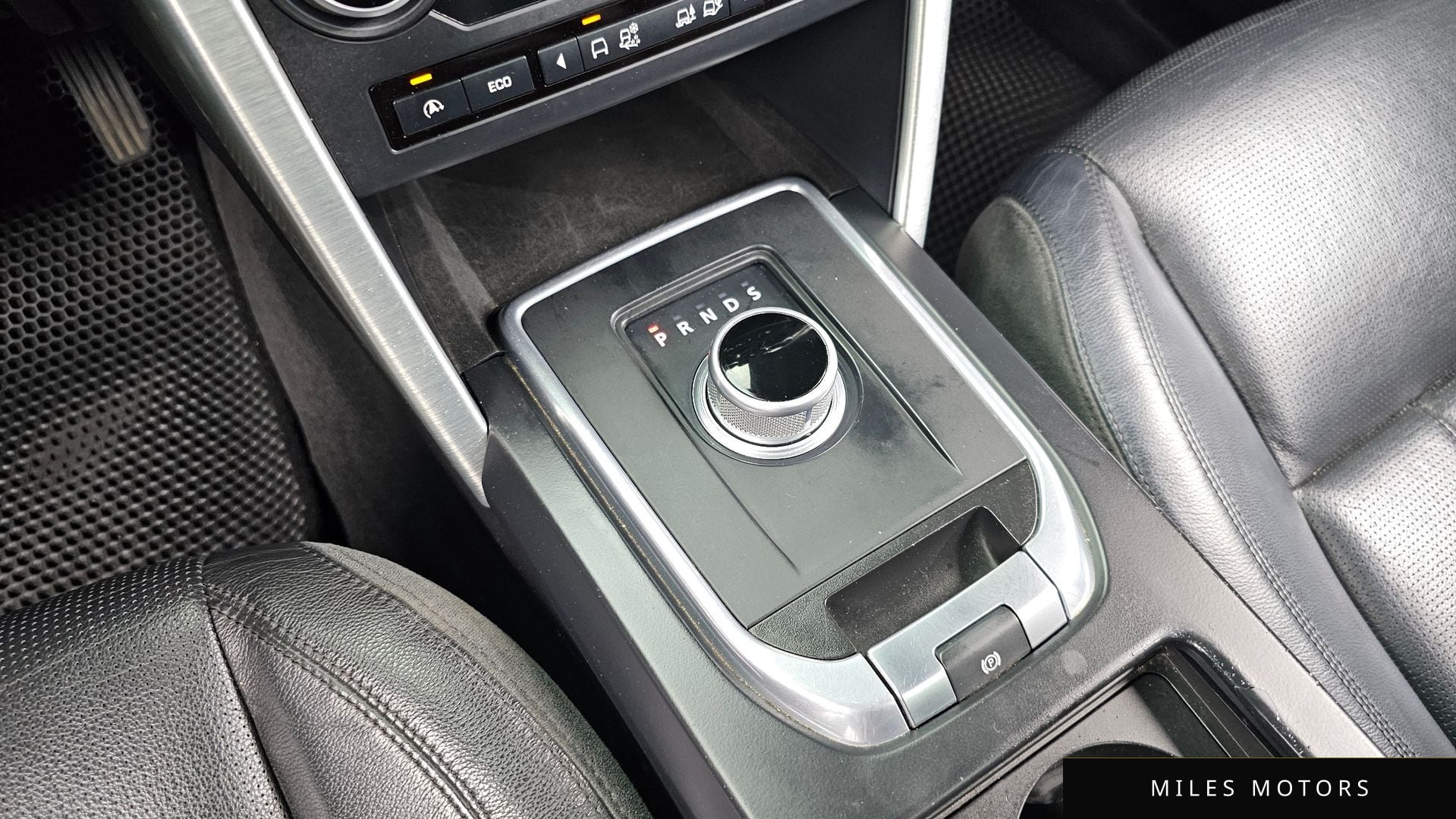 Land Rover Discovery Sport 2016 — миниатюра 9