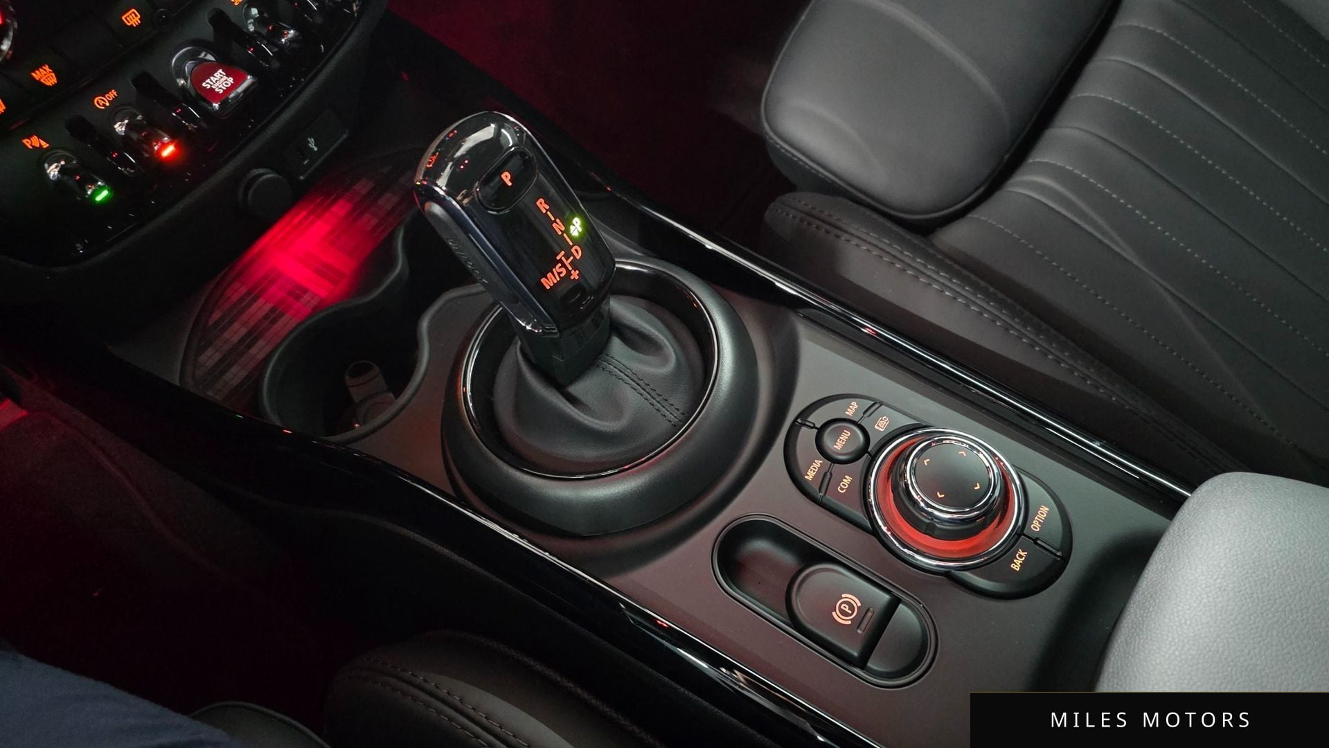 MINI Clubman 2023 — миниатюра 9