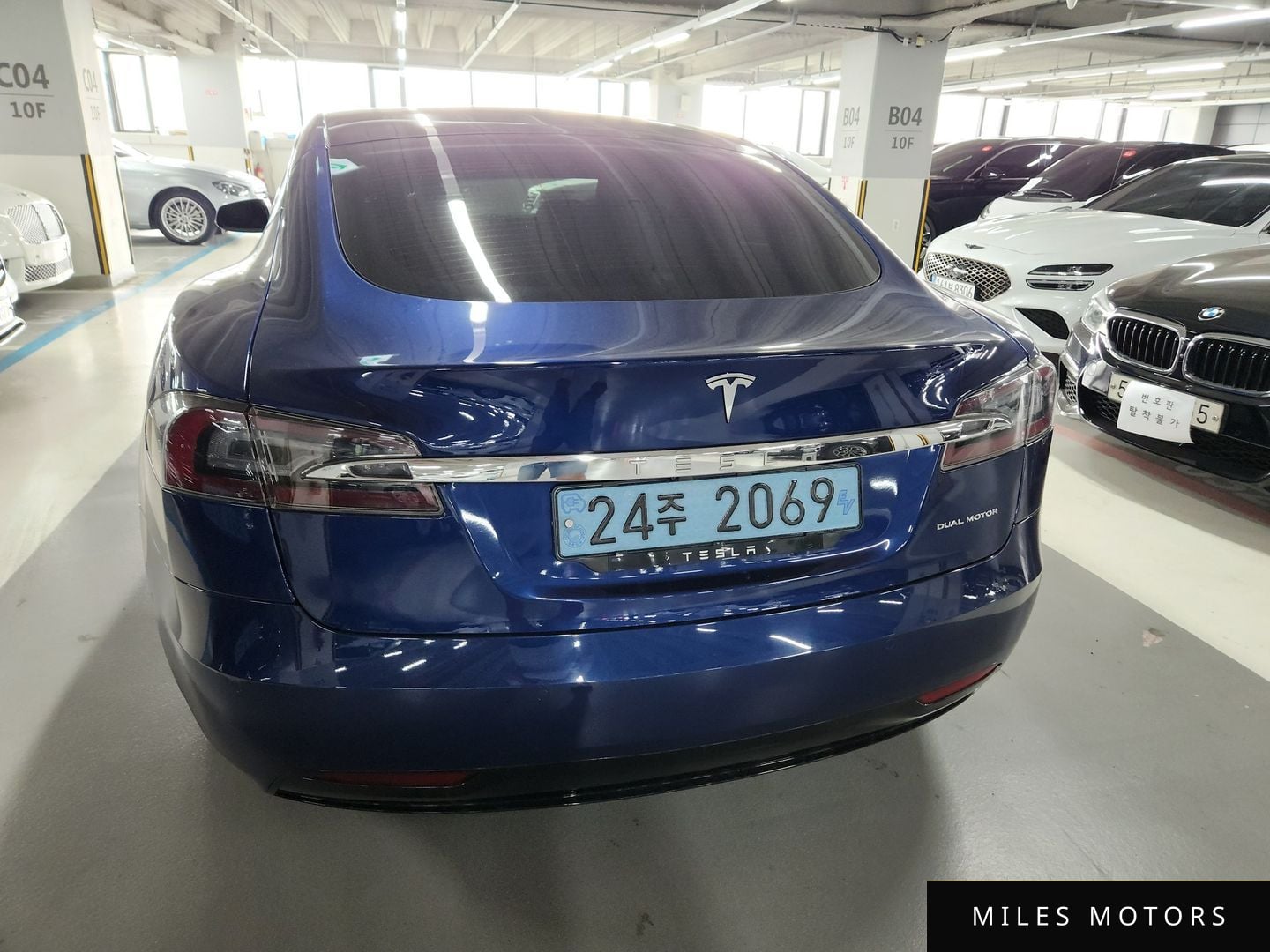 Tesla Model S 2020 — миниатюра 4