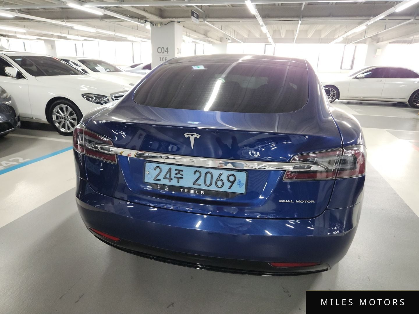 Tesla Model S 2020 — миниатюра 6