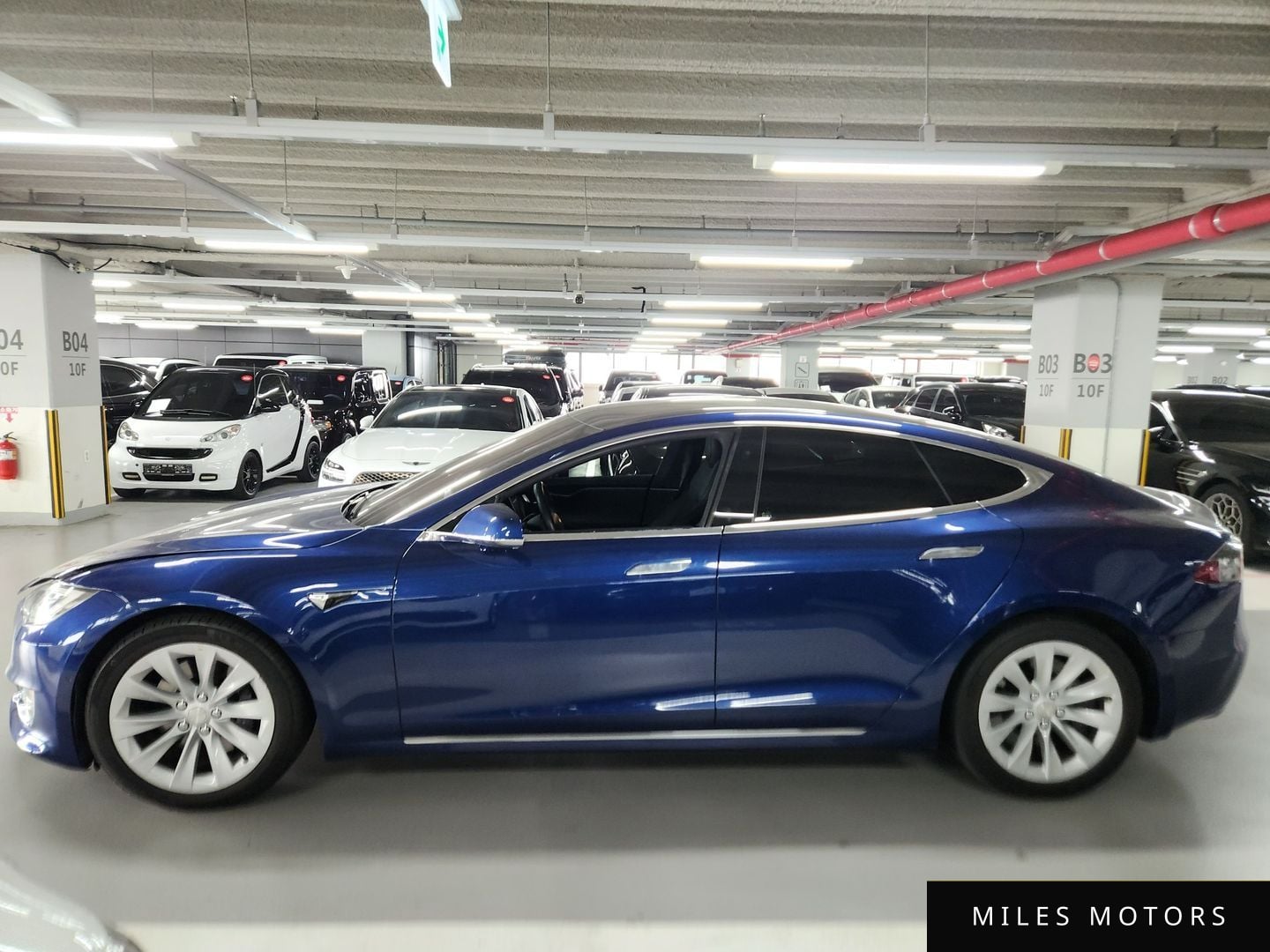 Tesla Model S 2020 — миниатюра 8