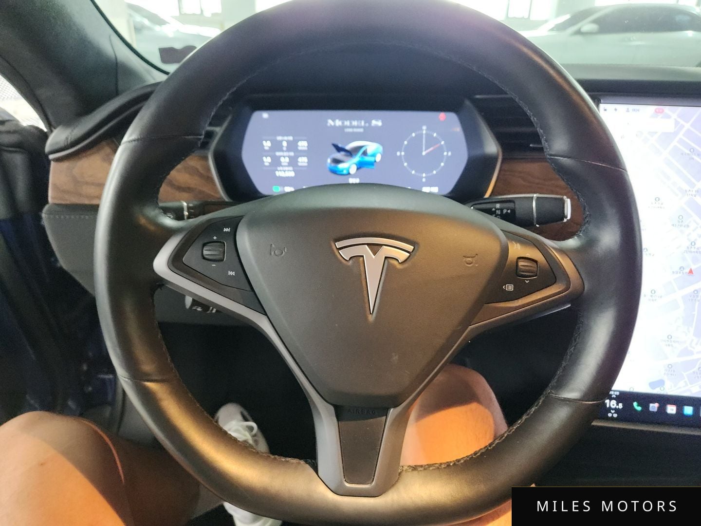 Tesla Model S 2020 — миниатюра 11