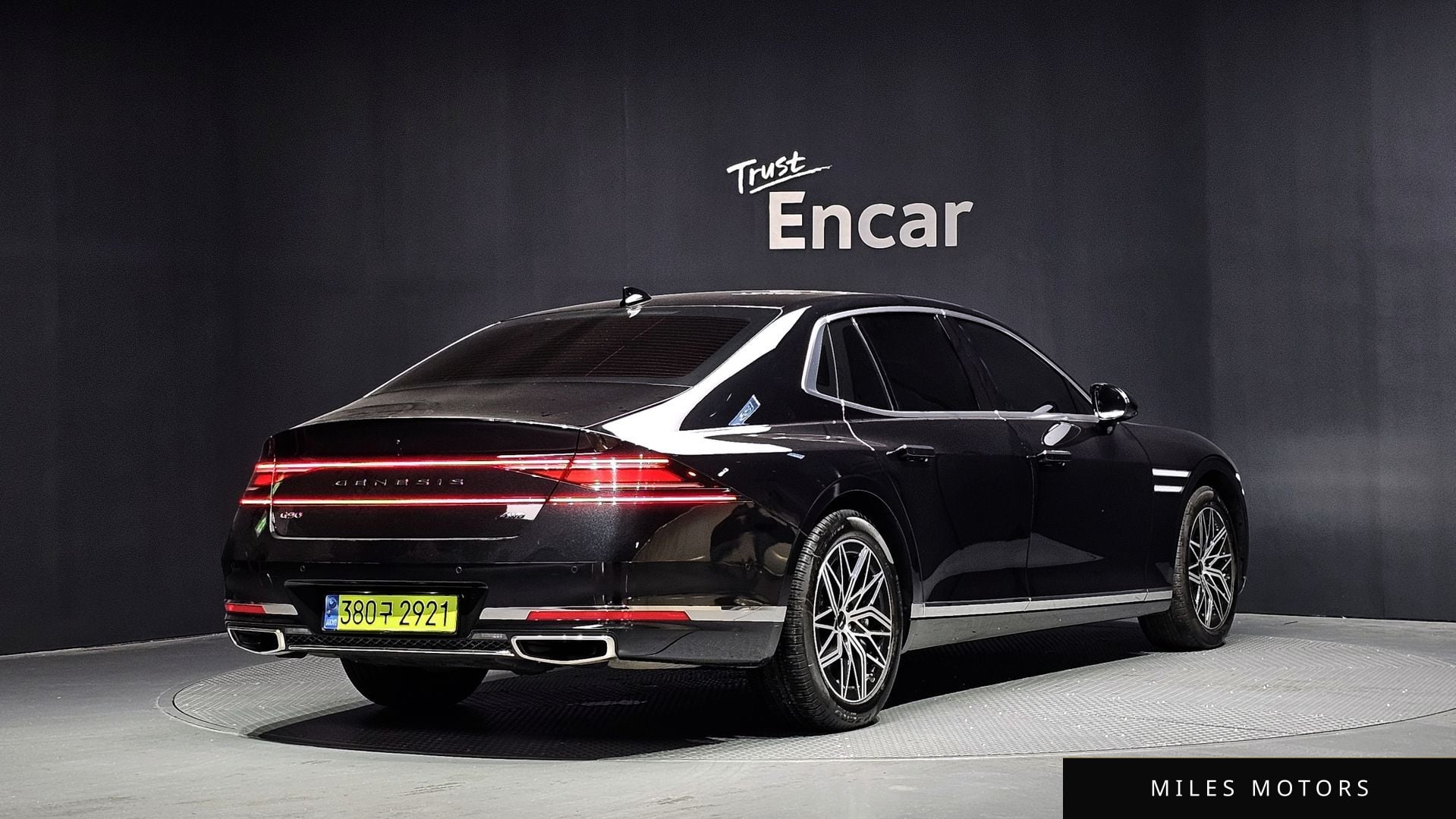 Genesis G90 (RS4) 2025 — миниатюра 2