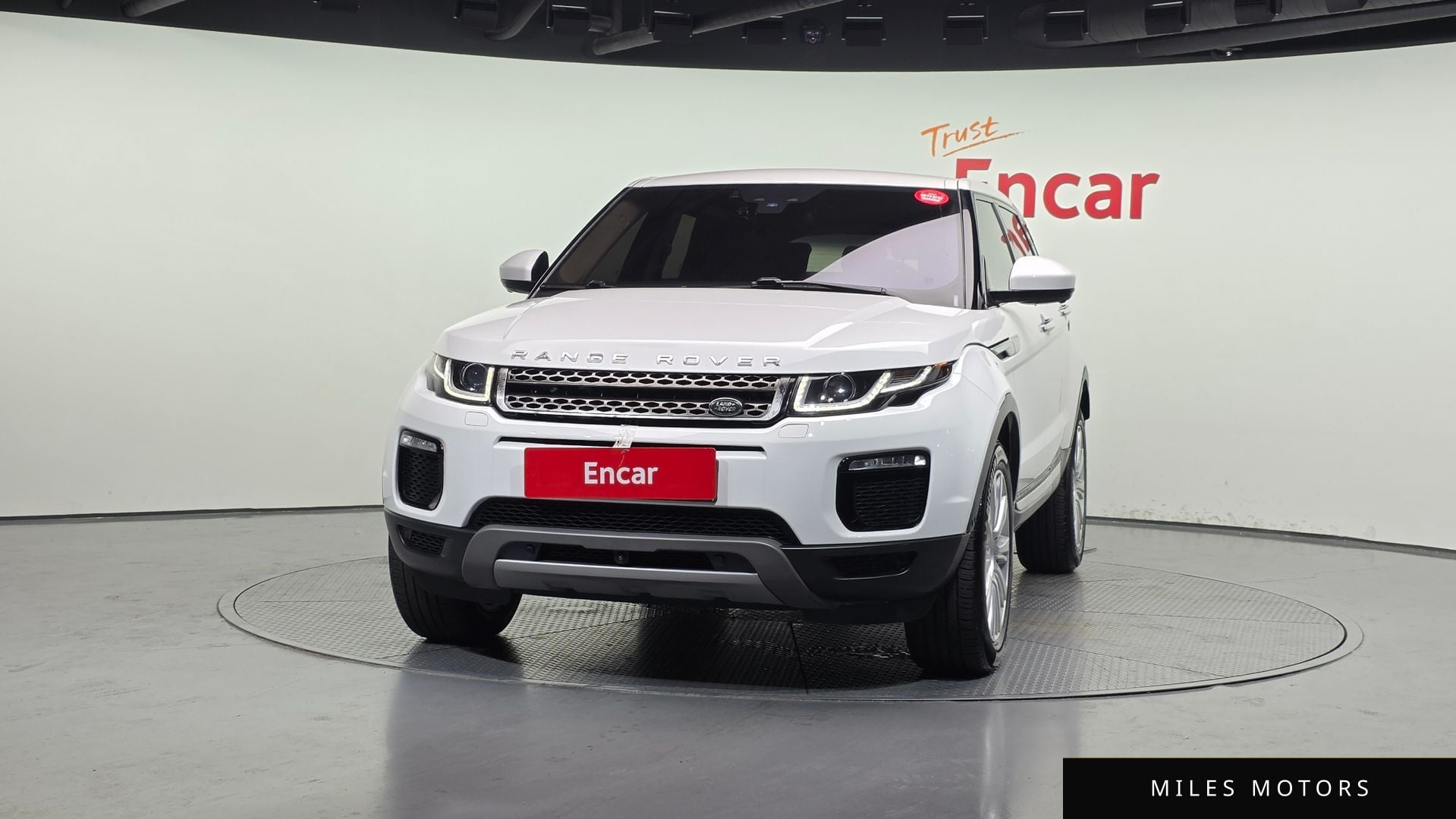 Land Rover Range Rover Evoque 2018 — миниатюра 3