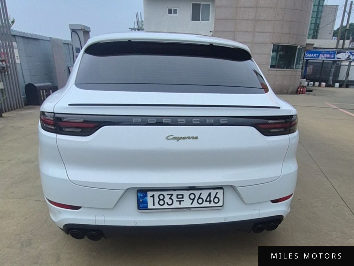 Porsche Cayenne 2023 — миниатюра 5