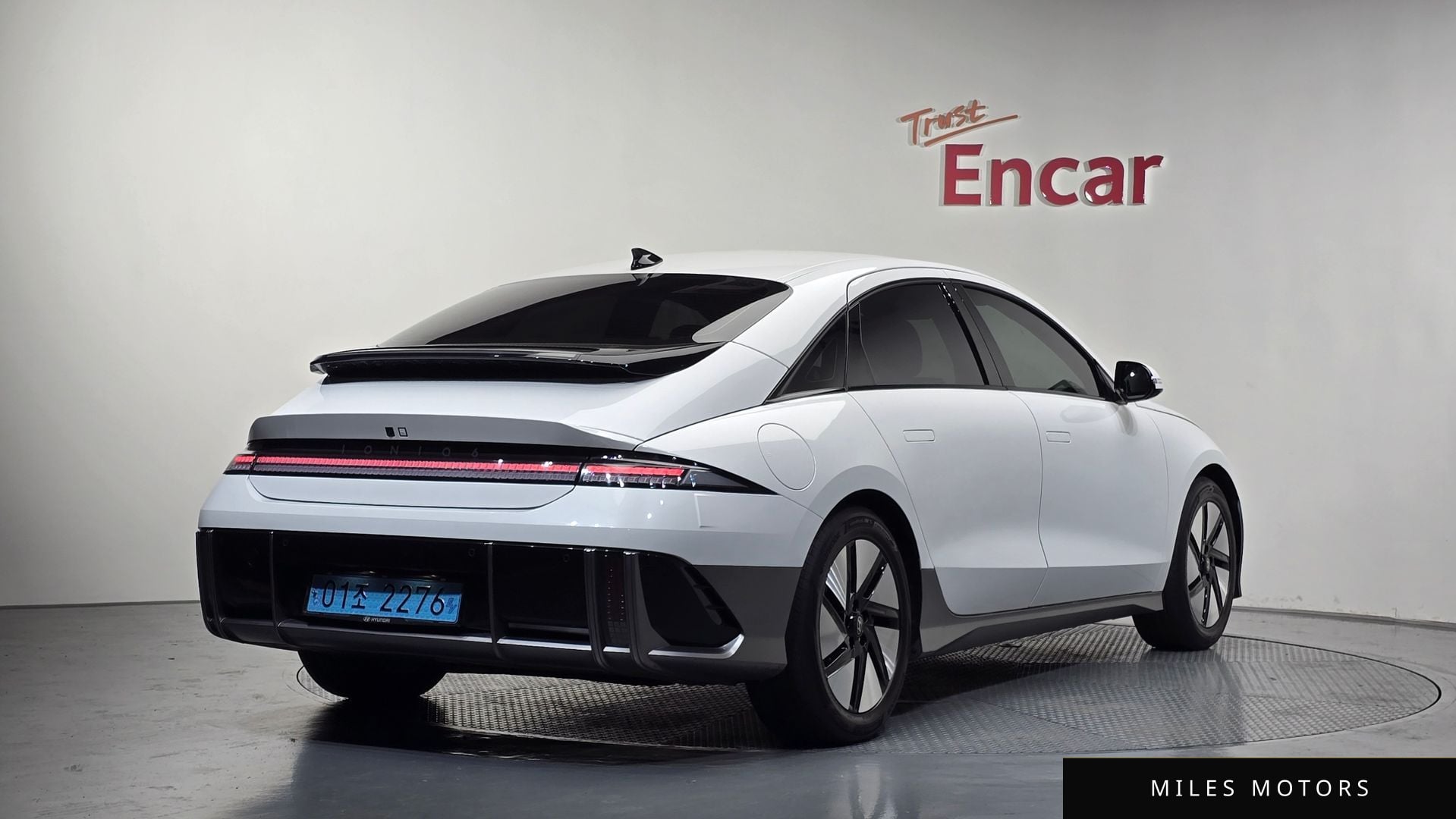 Hyundai Ioniq6 2024 — миниатюра 2