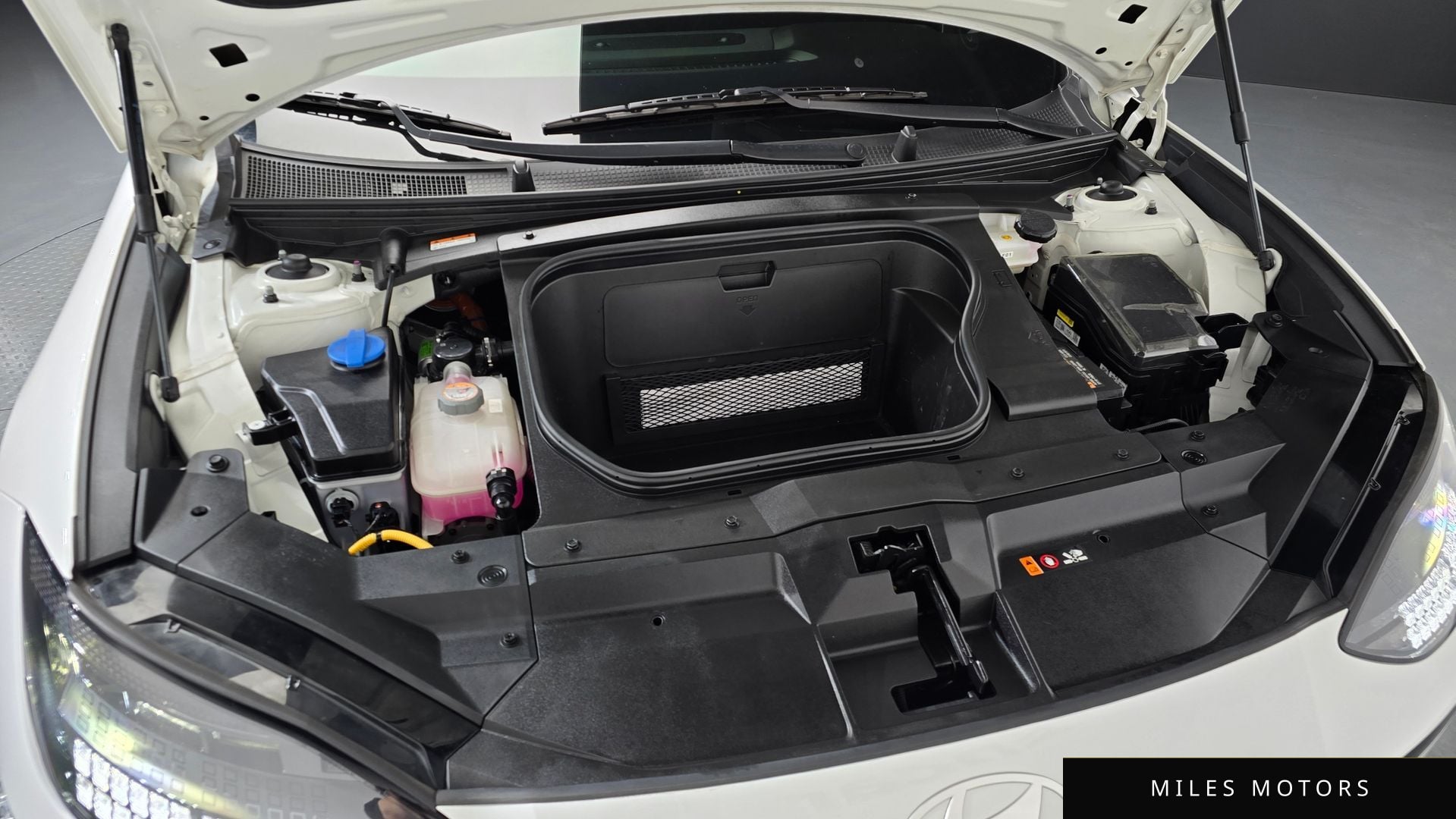Hyundai Ioniq6 2024 — миниатюра 6