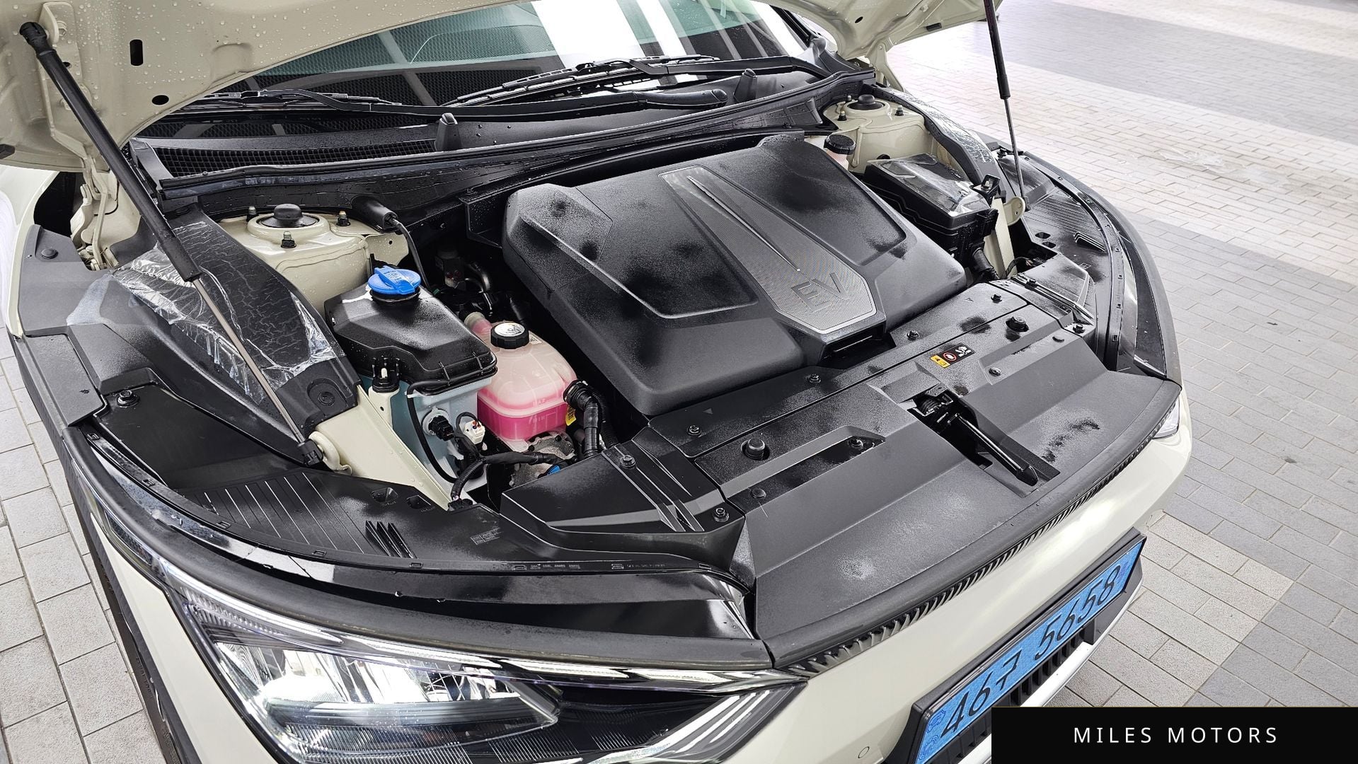 Kia EV6 2023 — миниатюра 6
