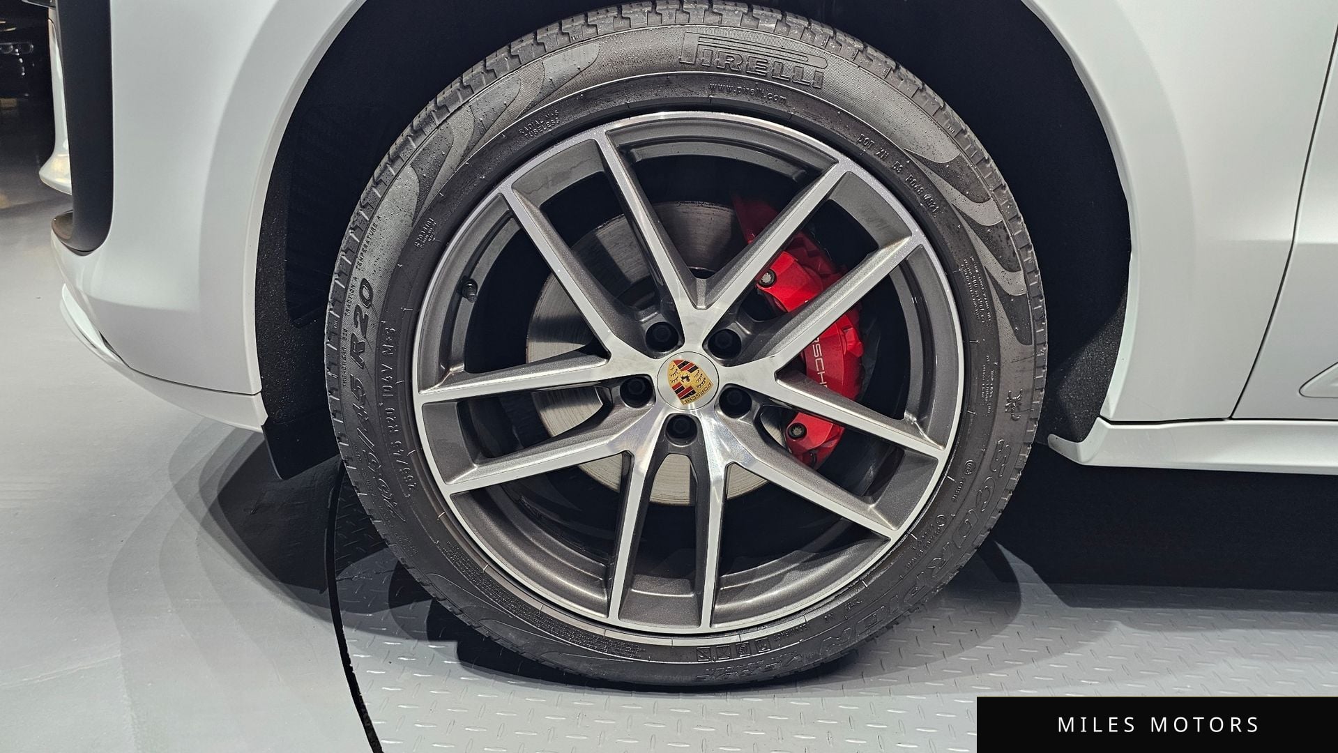 Porsche Macan 2022 — миниатюра 5