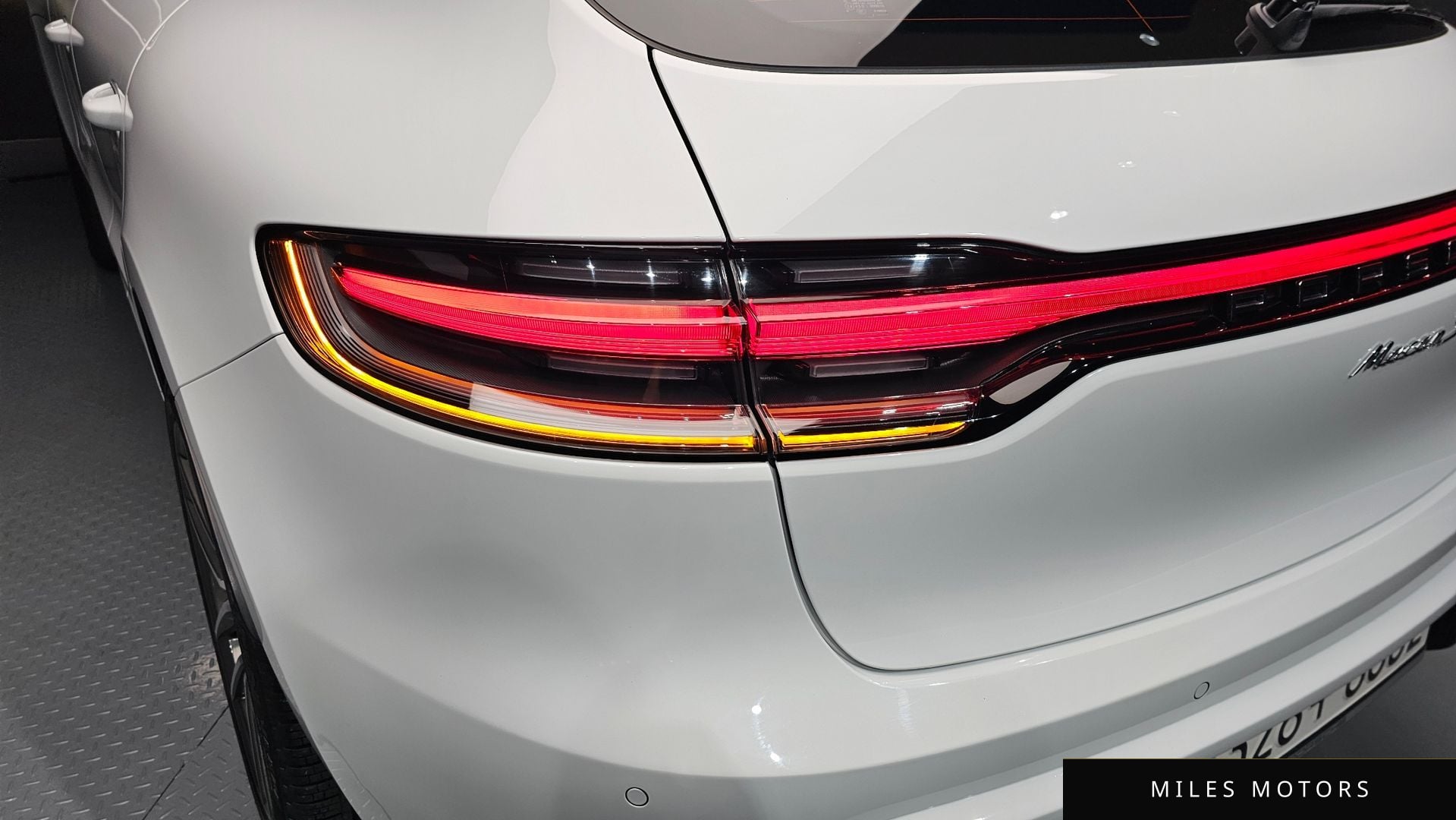 Porsche Macan 2022 — миниатюра 9