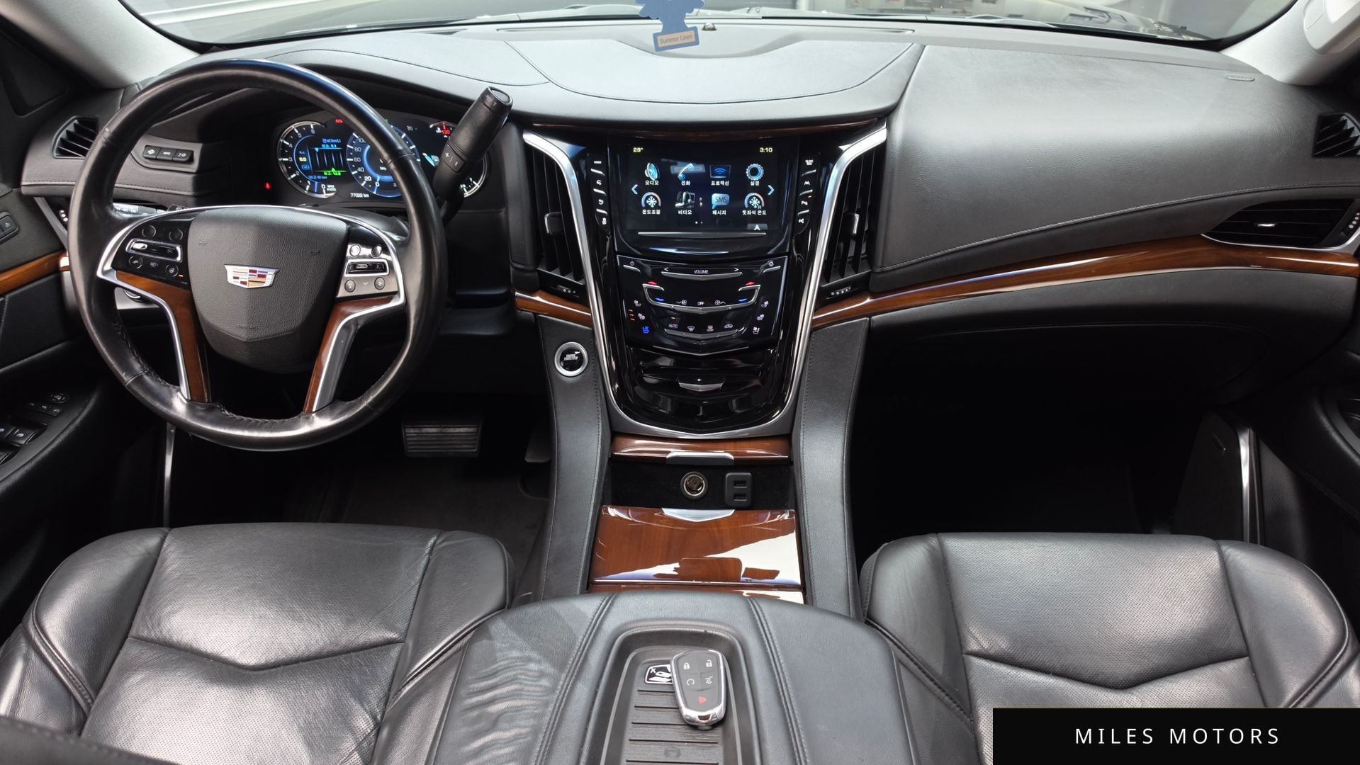 Cadillac Escalade 2018 — миниатюра 7