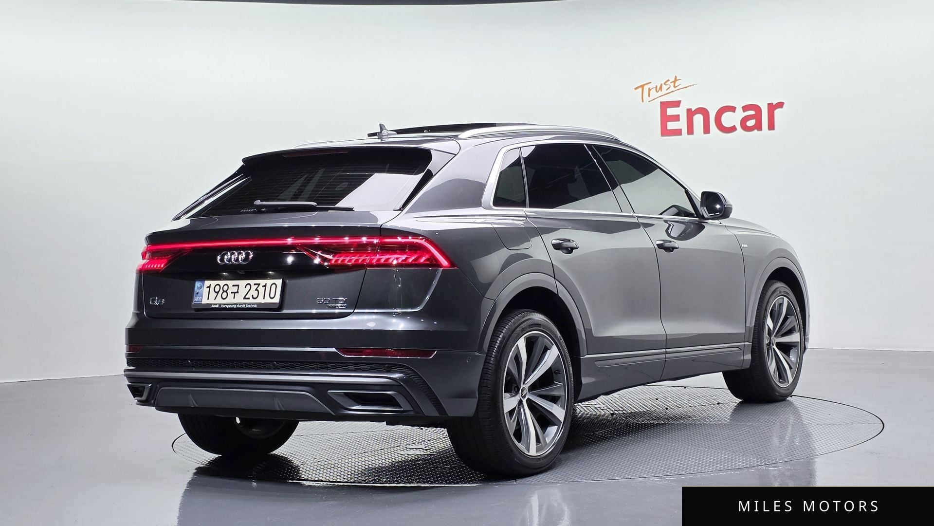 Audi Q8 (4M) 2022 — миниатюра 2