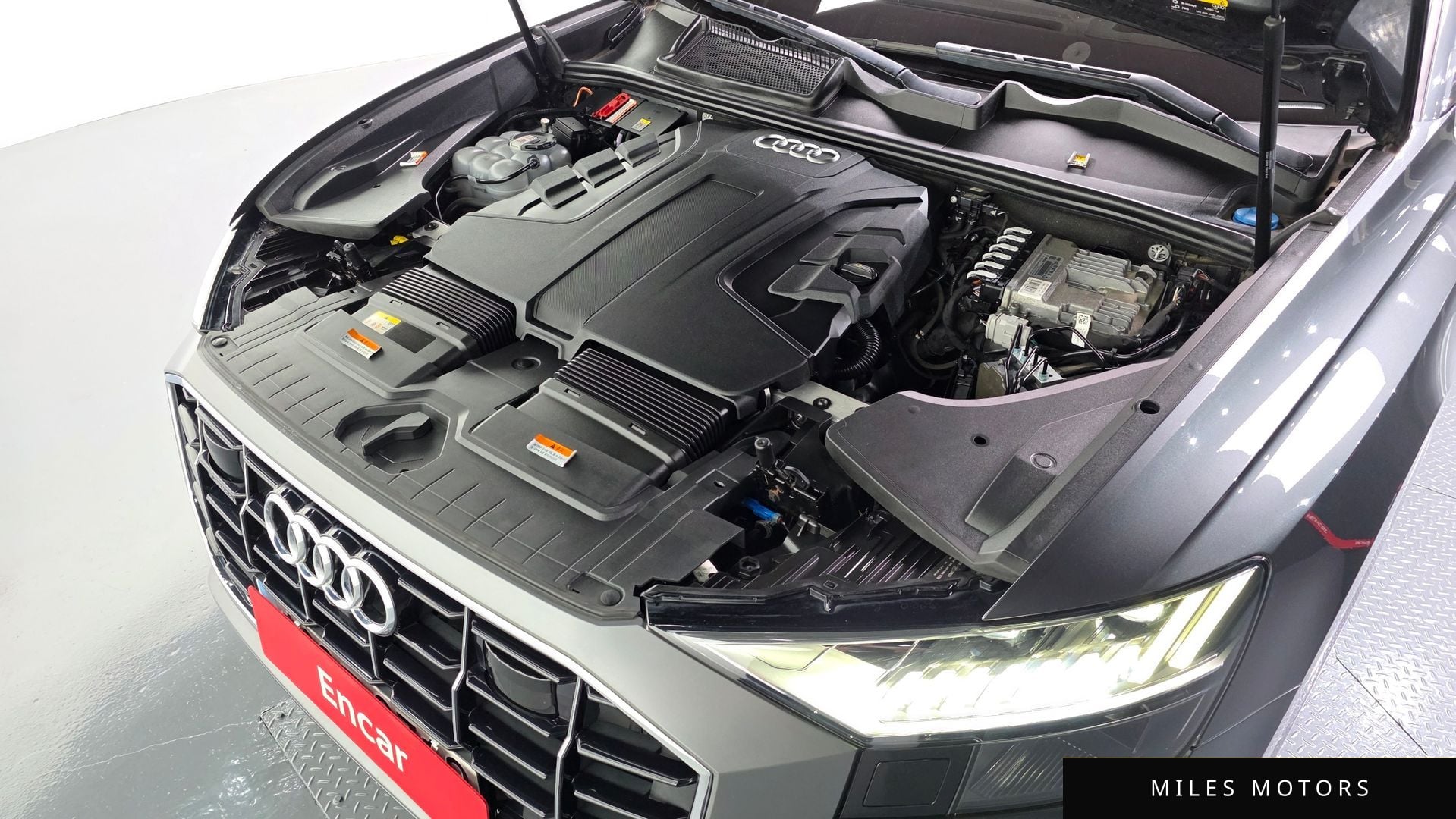 Audi Q8 (4M) 2022 — миниатюра 6