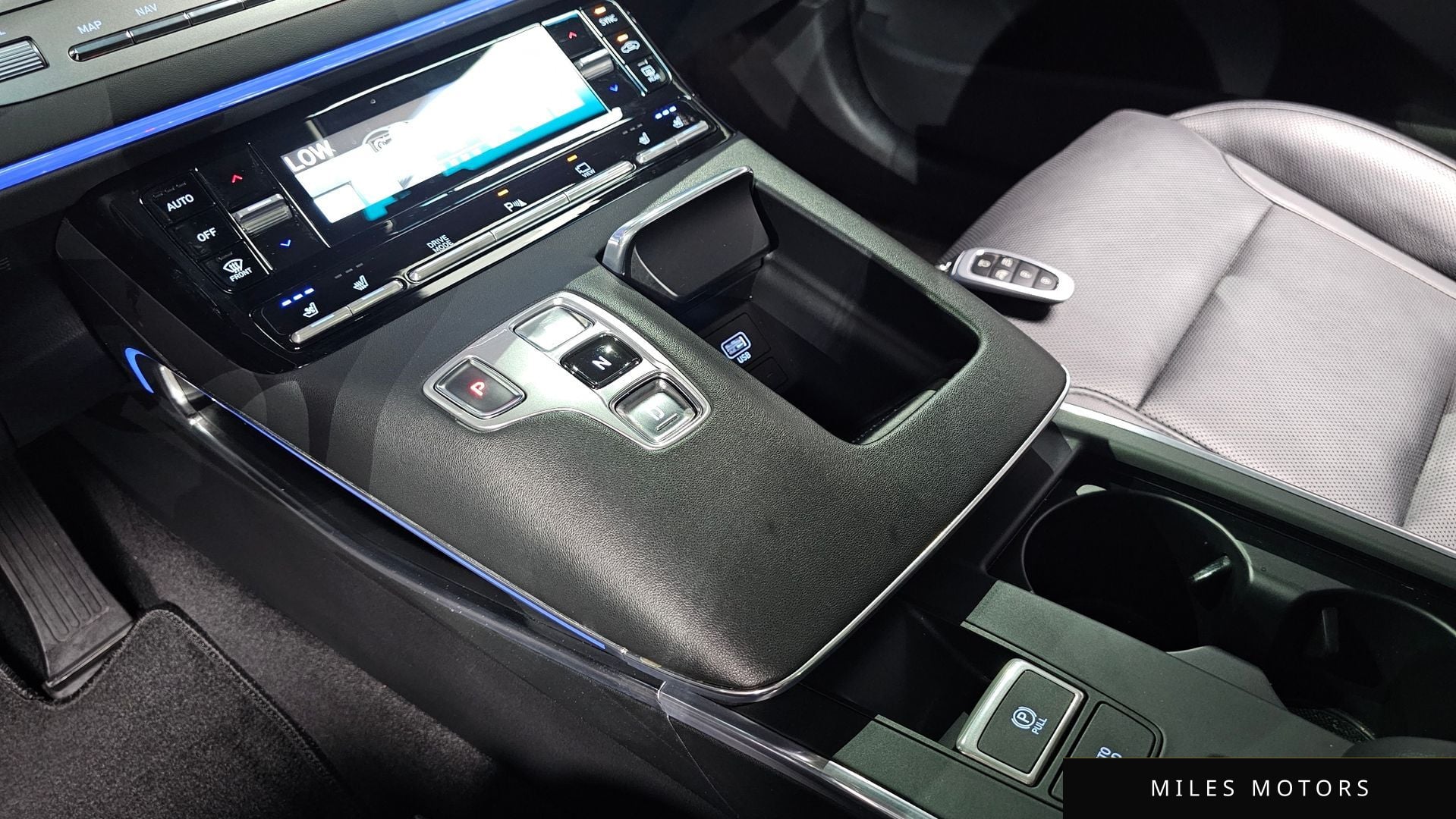 Hyundai Grandeur 2023 — миниатюра 12