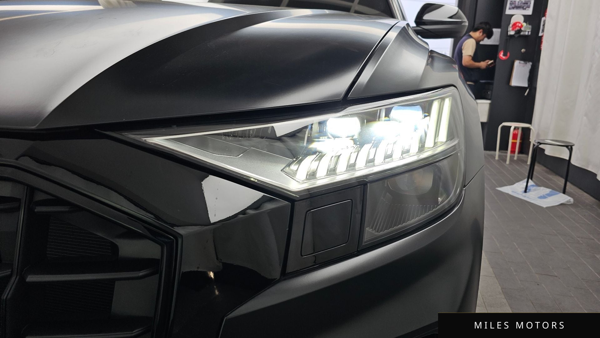 Audi Q8 (4M) 2023 — миниатюра 8