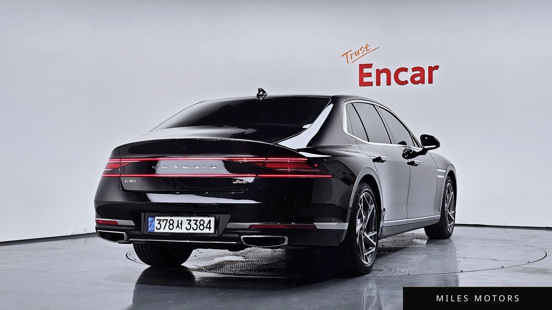 Genesis G90 (RS4) 2022 — миниатюра 2