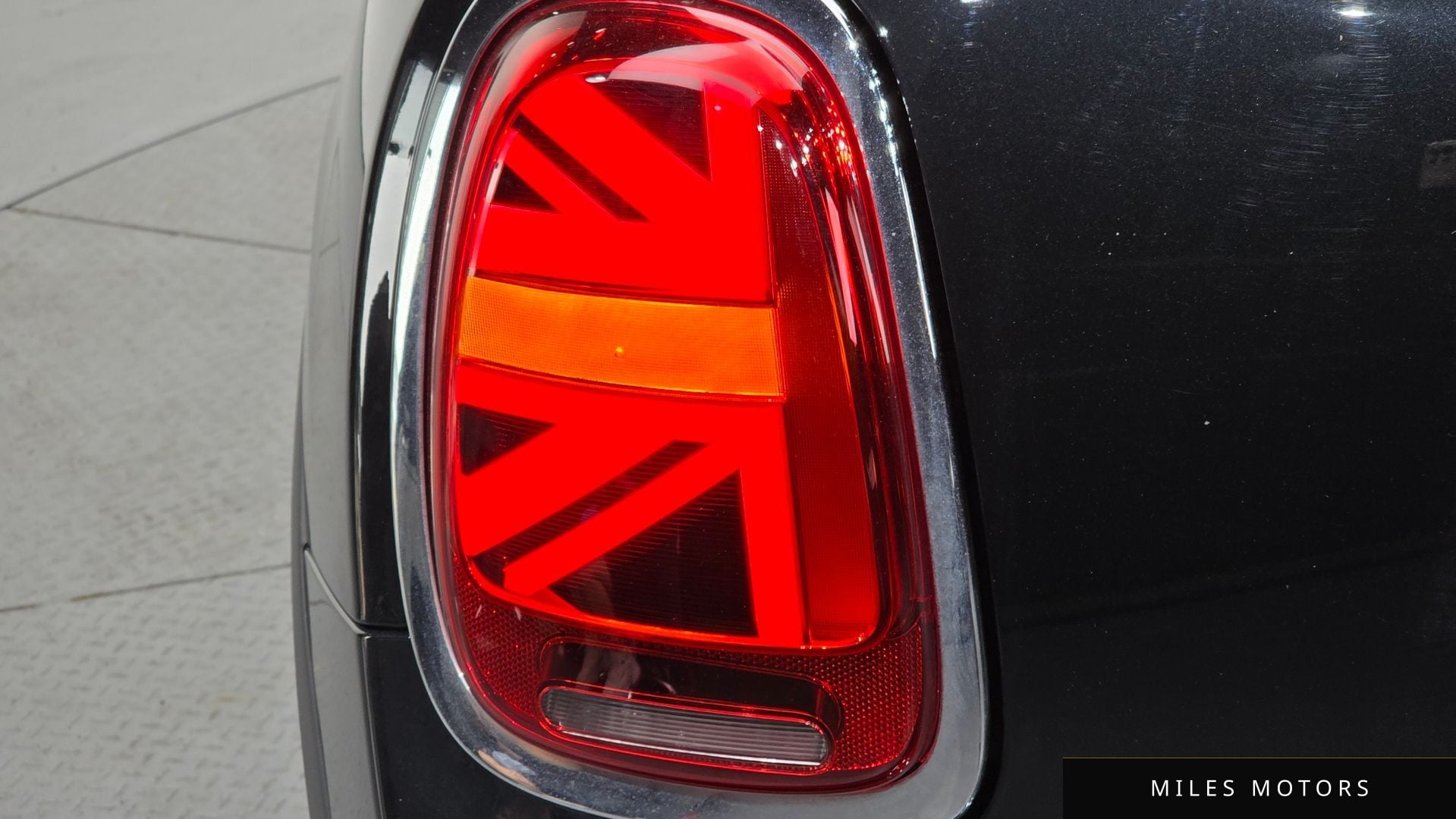 MINI Cooper 2023 — миниатюра 9