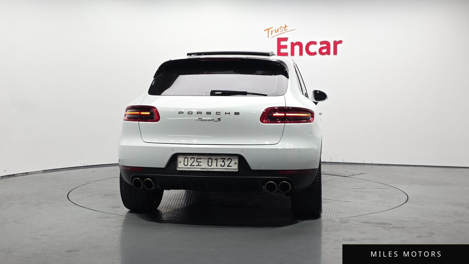 Porsche Macan 2017 — миниатюра 4