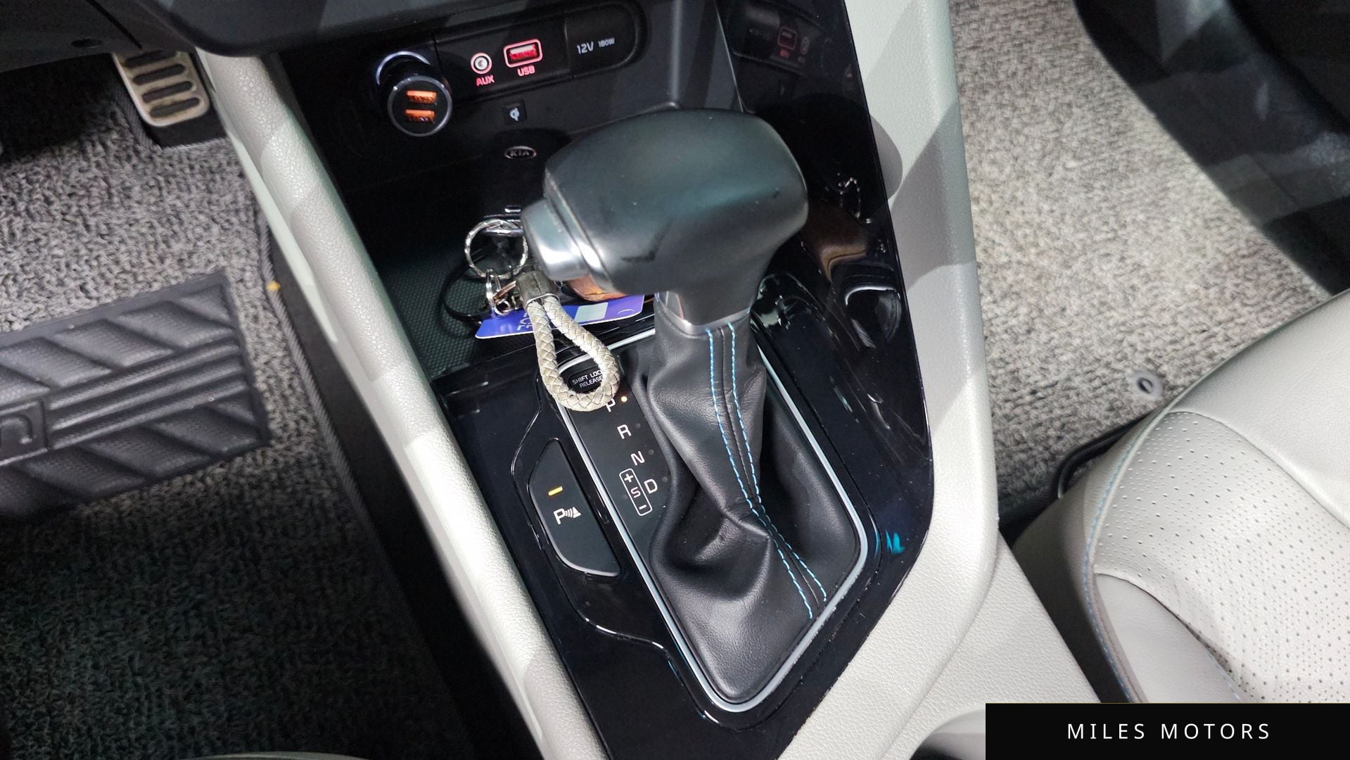 Kia Niro 2019 — миниатюра 12