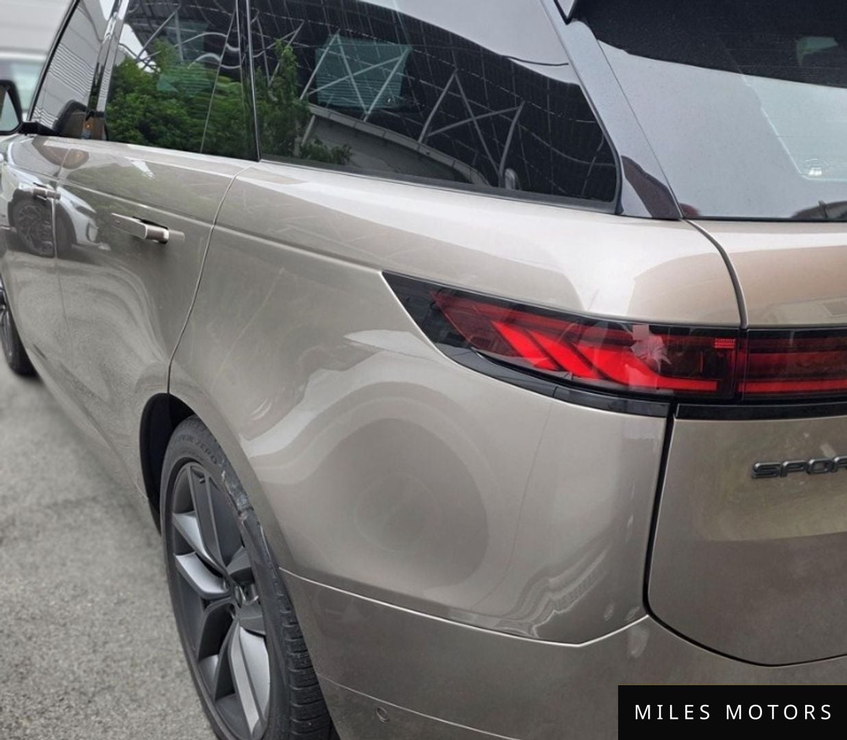 Land Rover Range Rover Sport 2023 — миниатюра 6