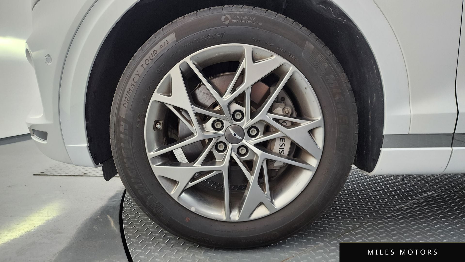 Genesis GV70 2023 — миниатюра 5