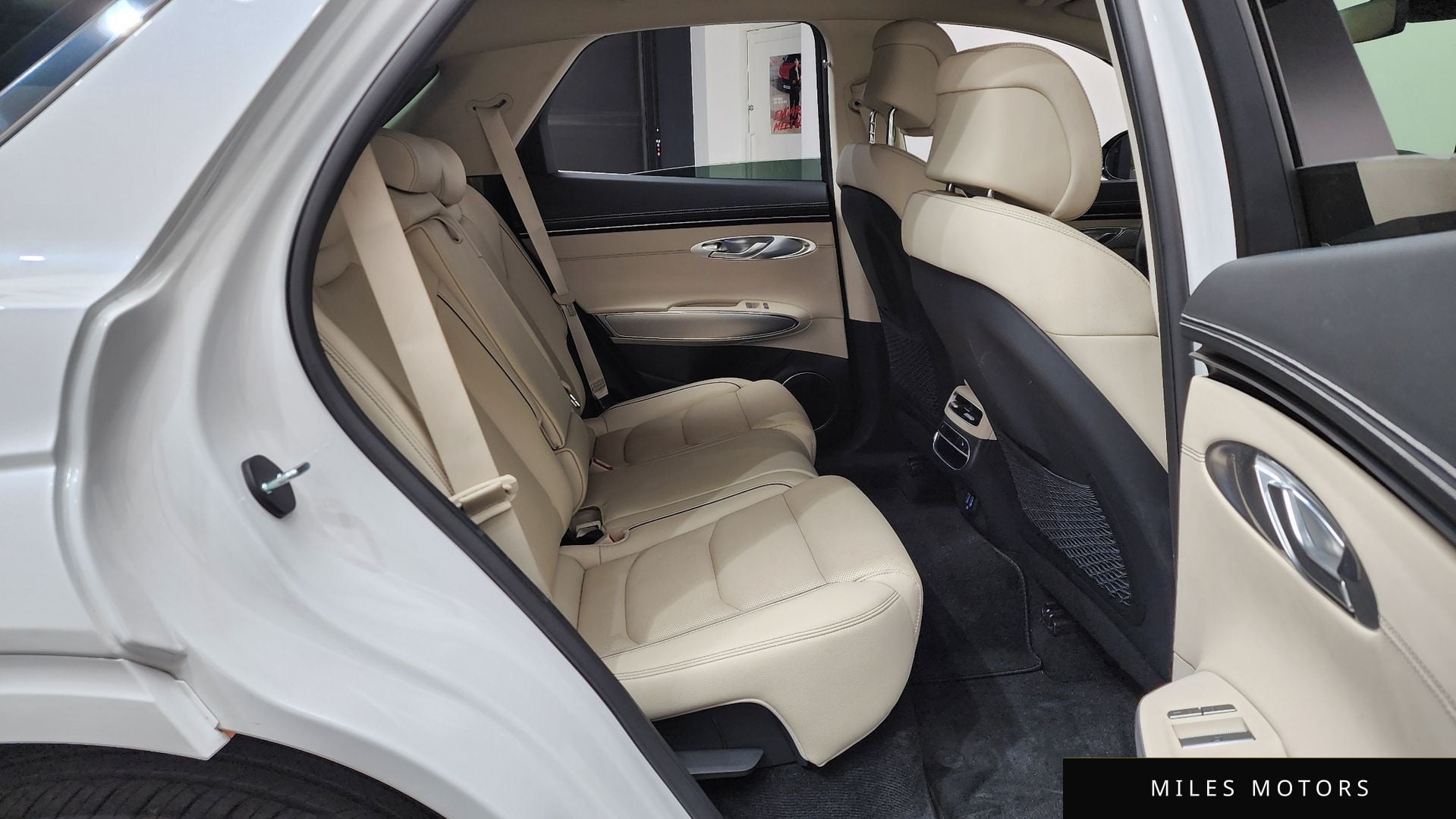 Genesis GV70 2023 — миниатюра 11