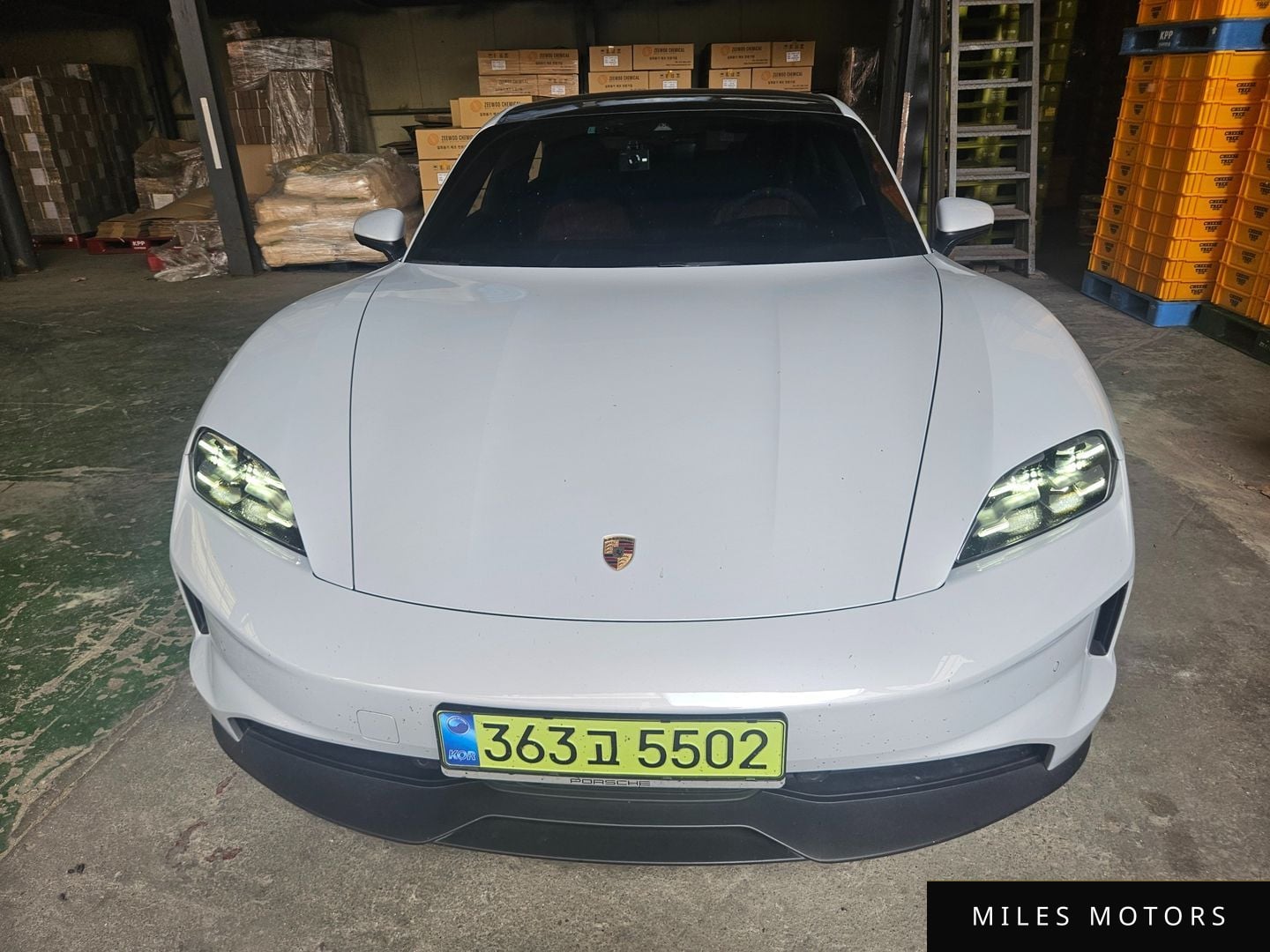 Porsche Taycan 2025 — фото 1 из 9