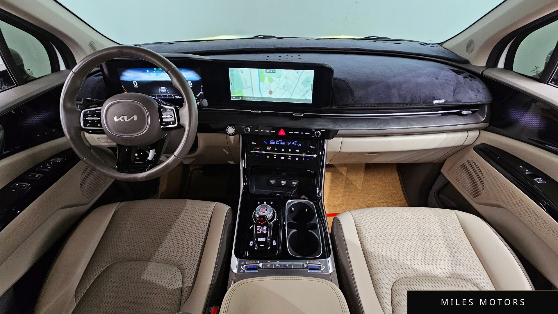Kia Carnival 2023 — миниатюра 10
