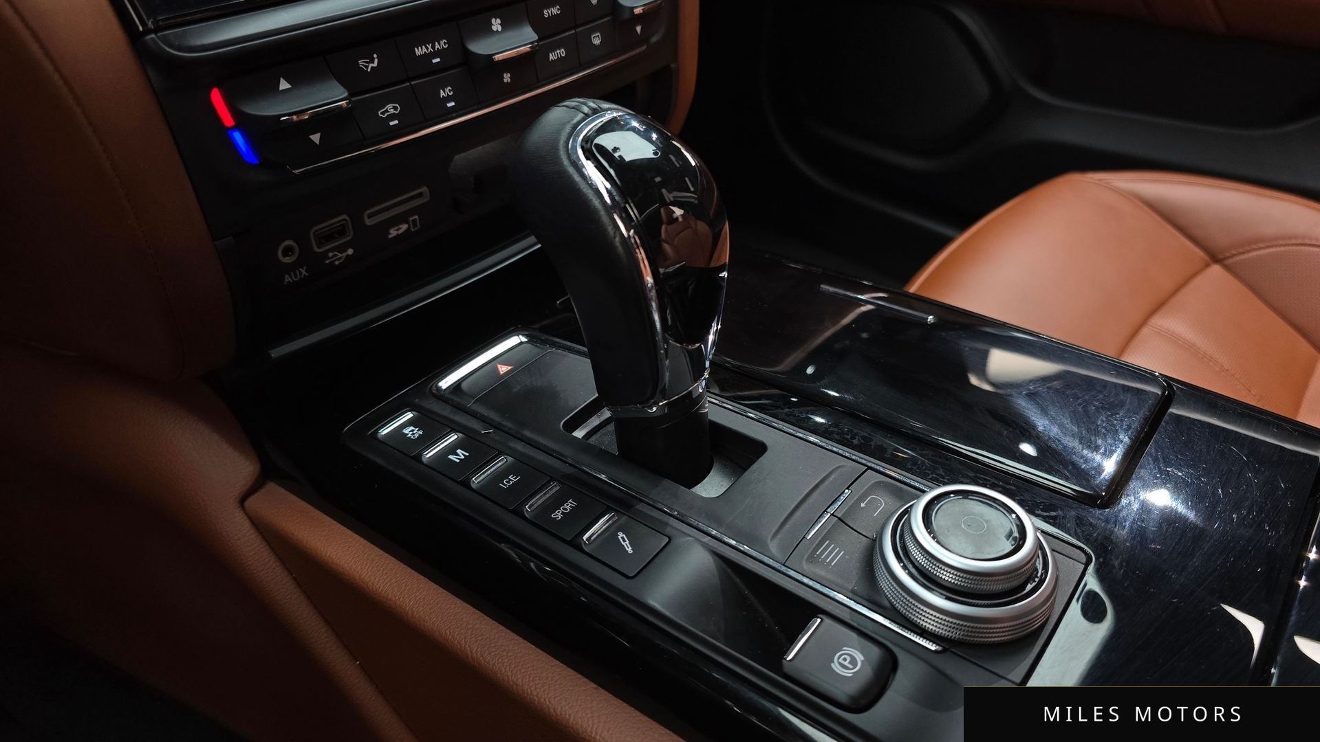 Maserati Quattroporte 2017 — миниатюра 12