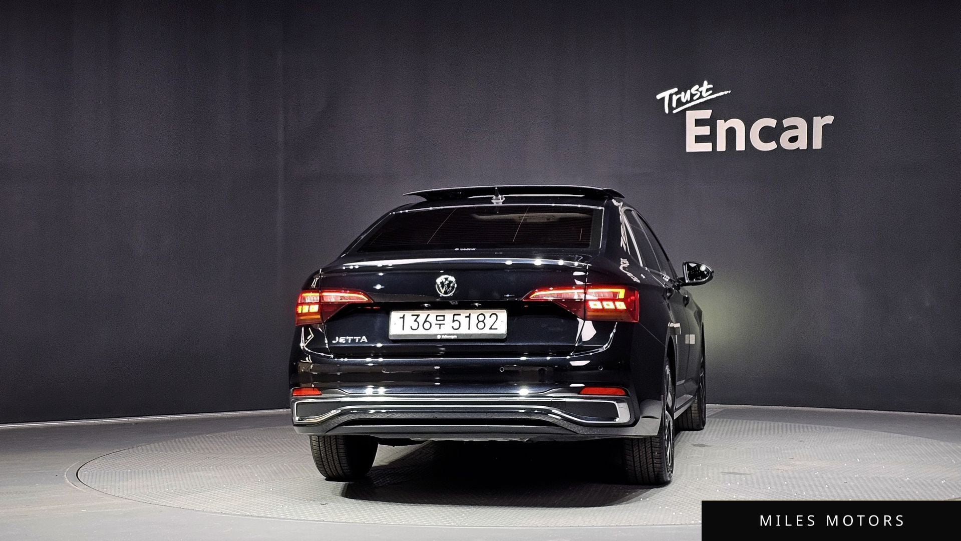 Volkswagen Jetta 2024 — миниатюра 4