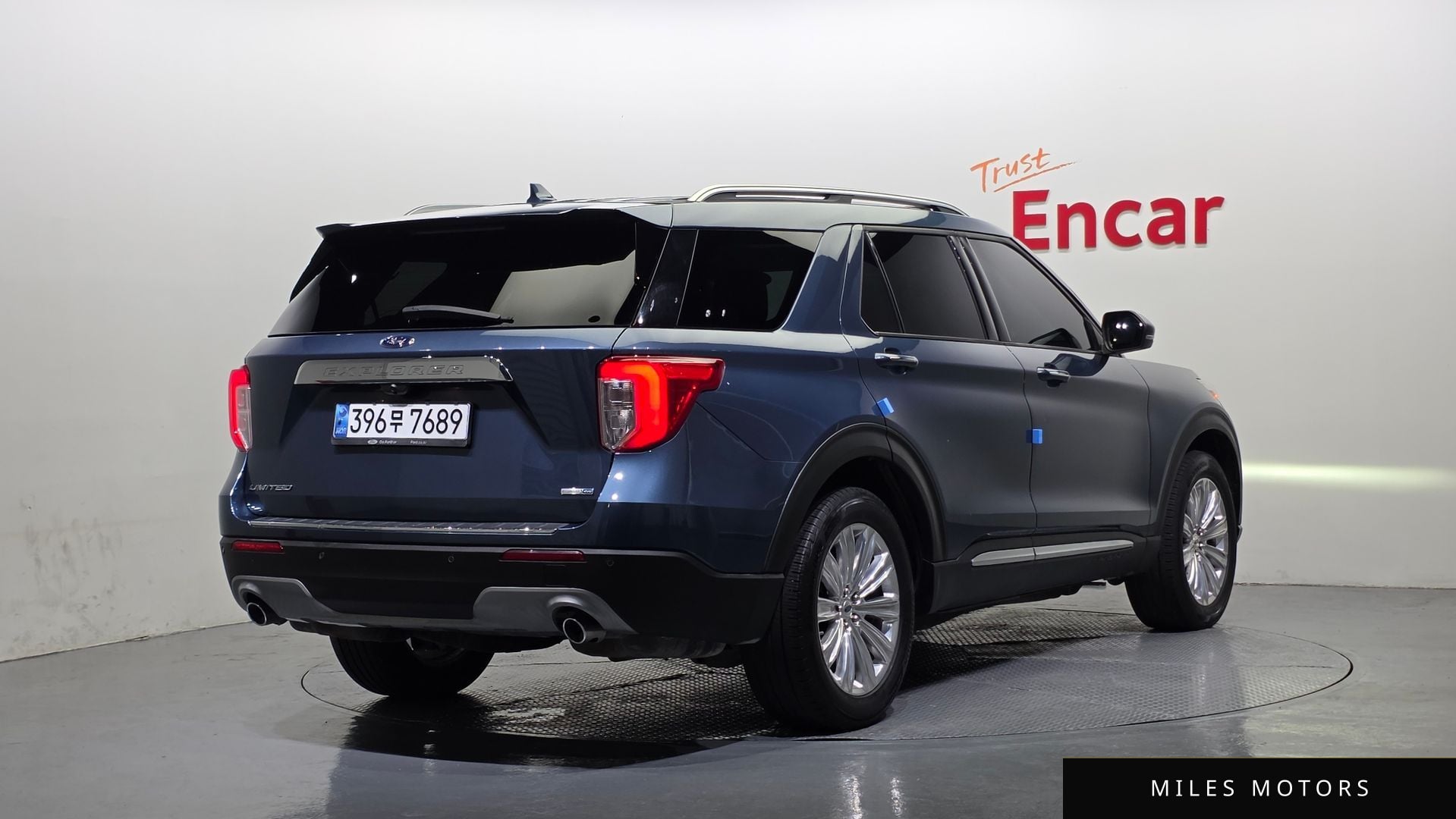 Ford Explorer 2020 — миниатюра 2