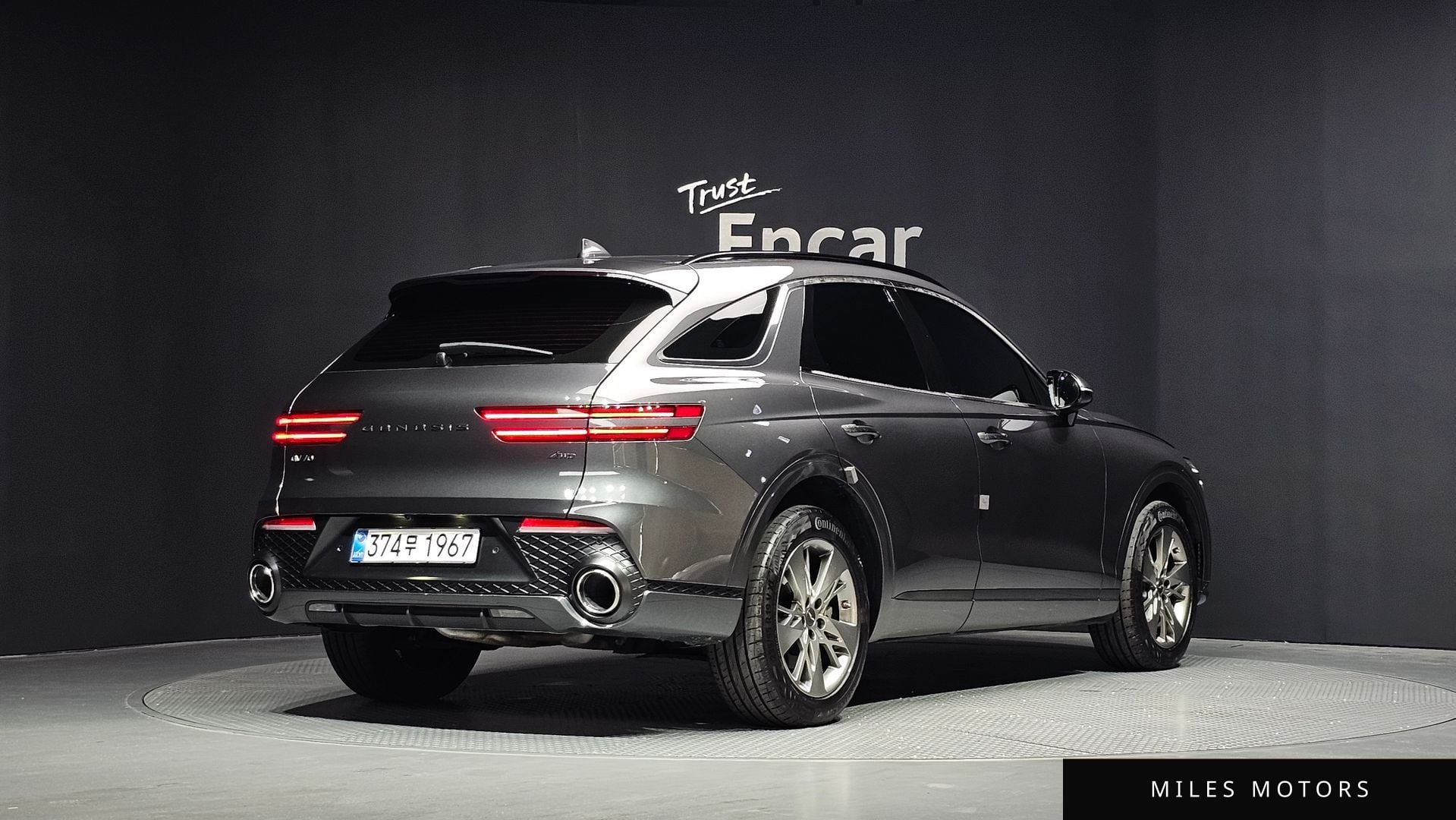 Genesis GV70 2022 — миниатюра 2