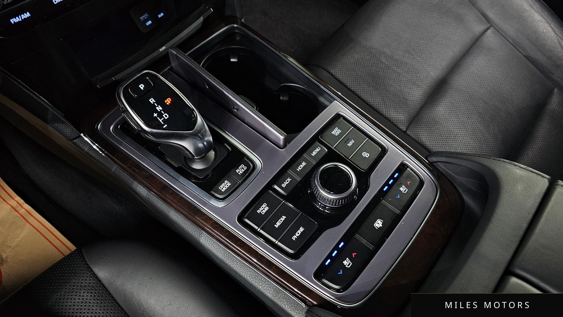 Hyundai Equus 2015 — миниатюра 12