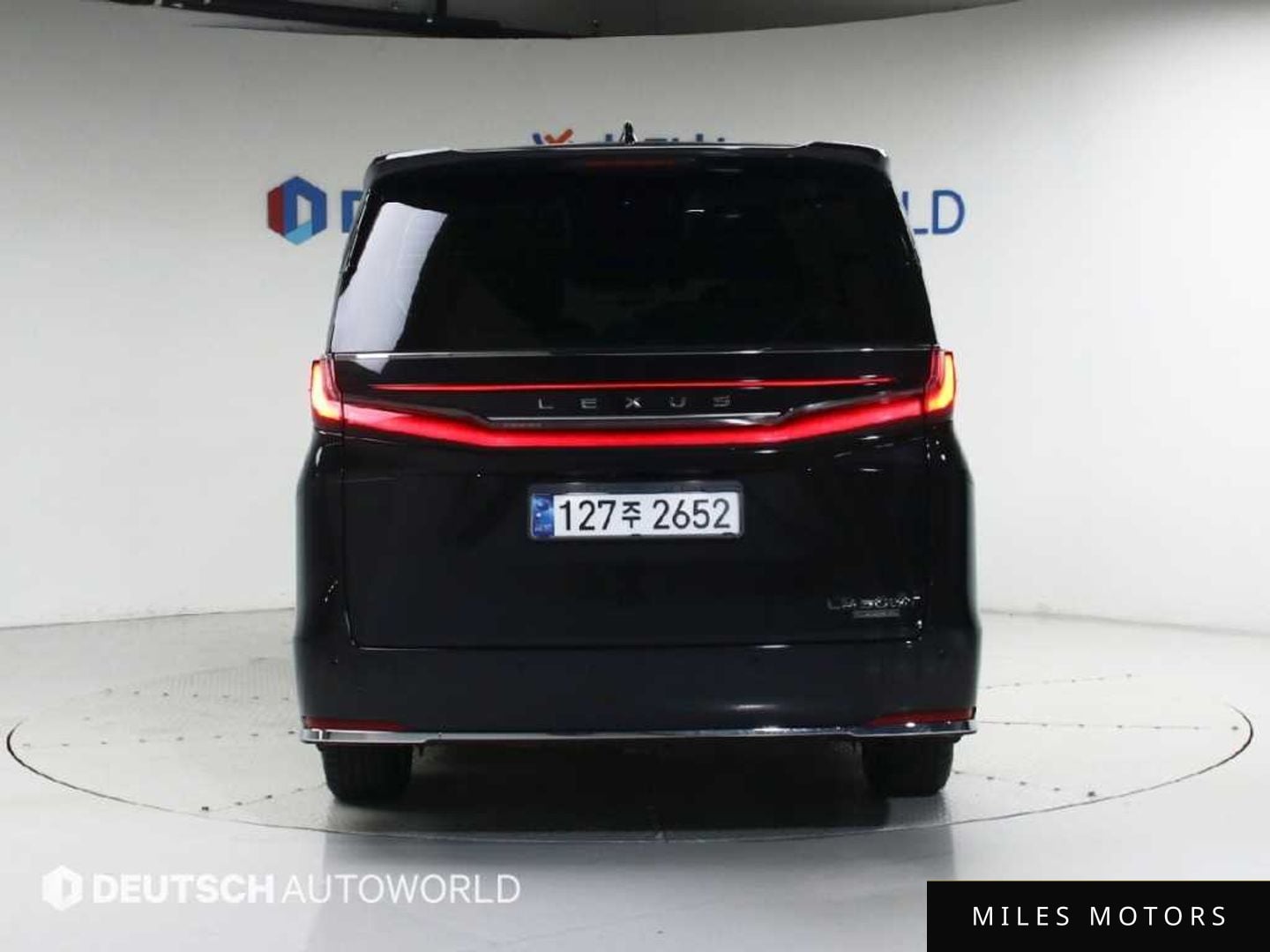 Лексус LM 2025 — миниатюра 4