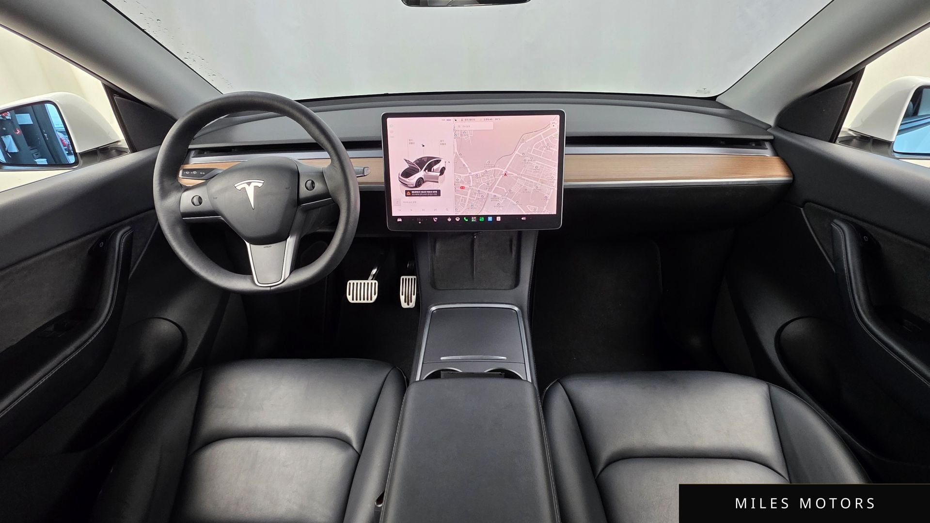 Tesla Model Y 2022 — миниатюра 7