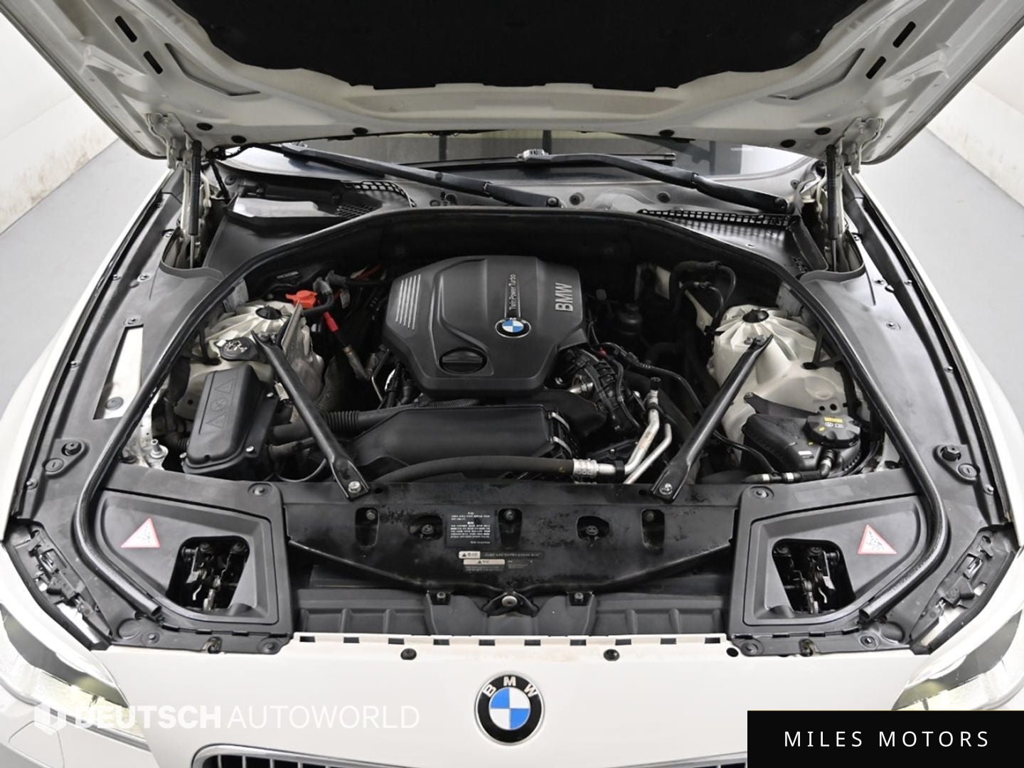BMW 5 Series (F10) 2016 — миниатюра 6
