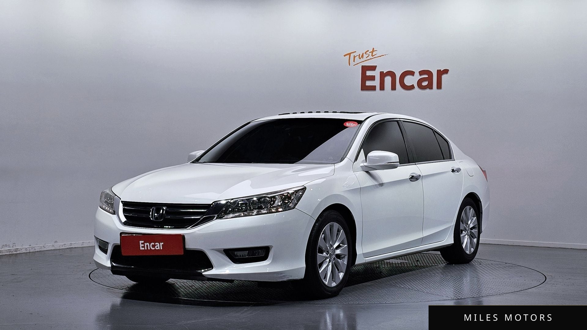 Honda Accord 2014 — фото 1 из 12