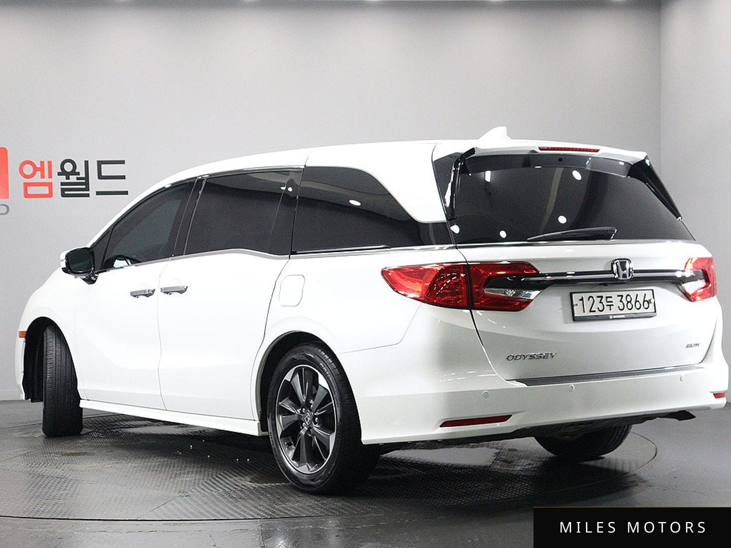 Honda Odyssey 2023 — миниатюра 2