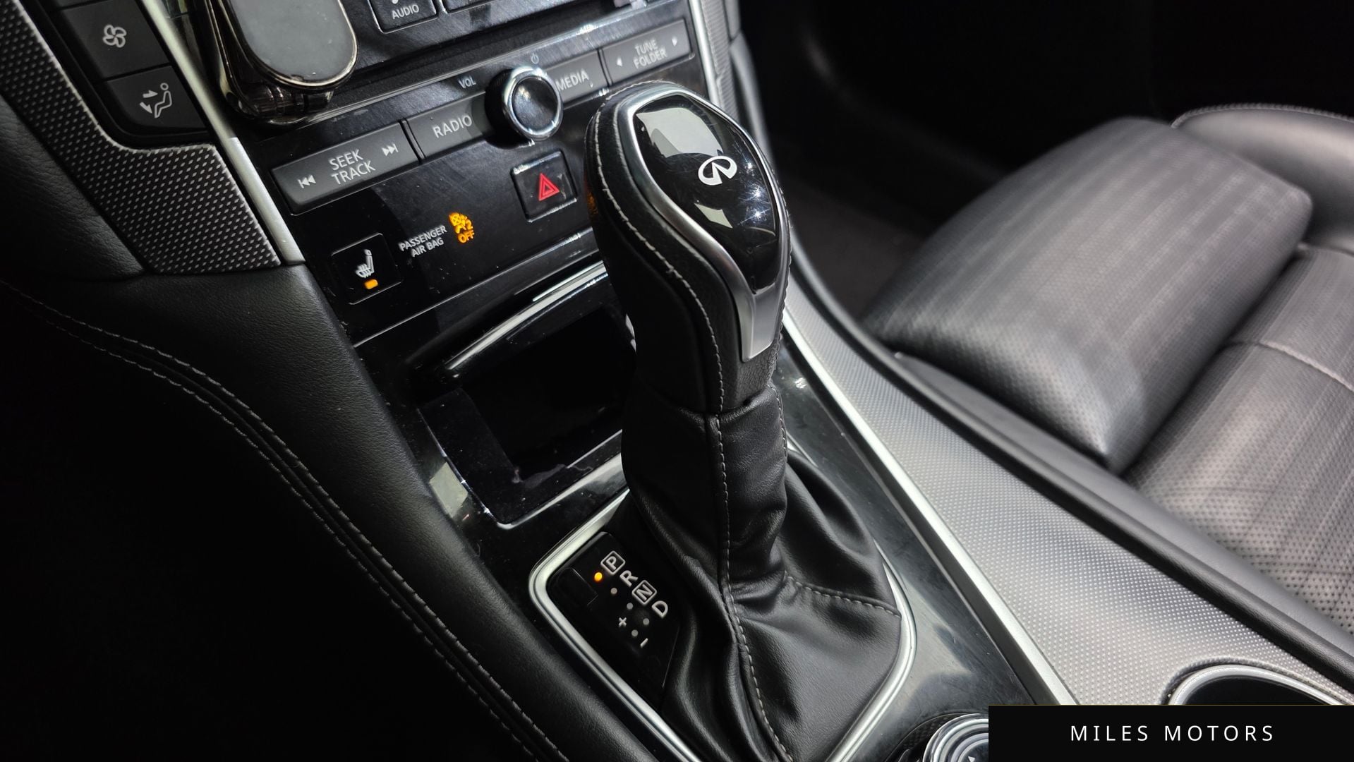 Infiniti Q50 2018 — миниатюра 9