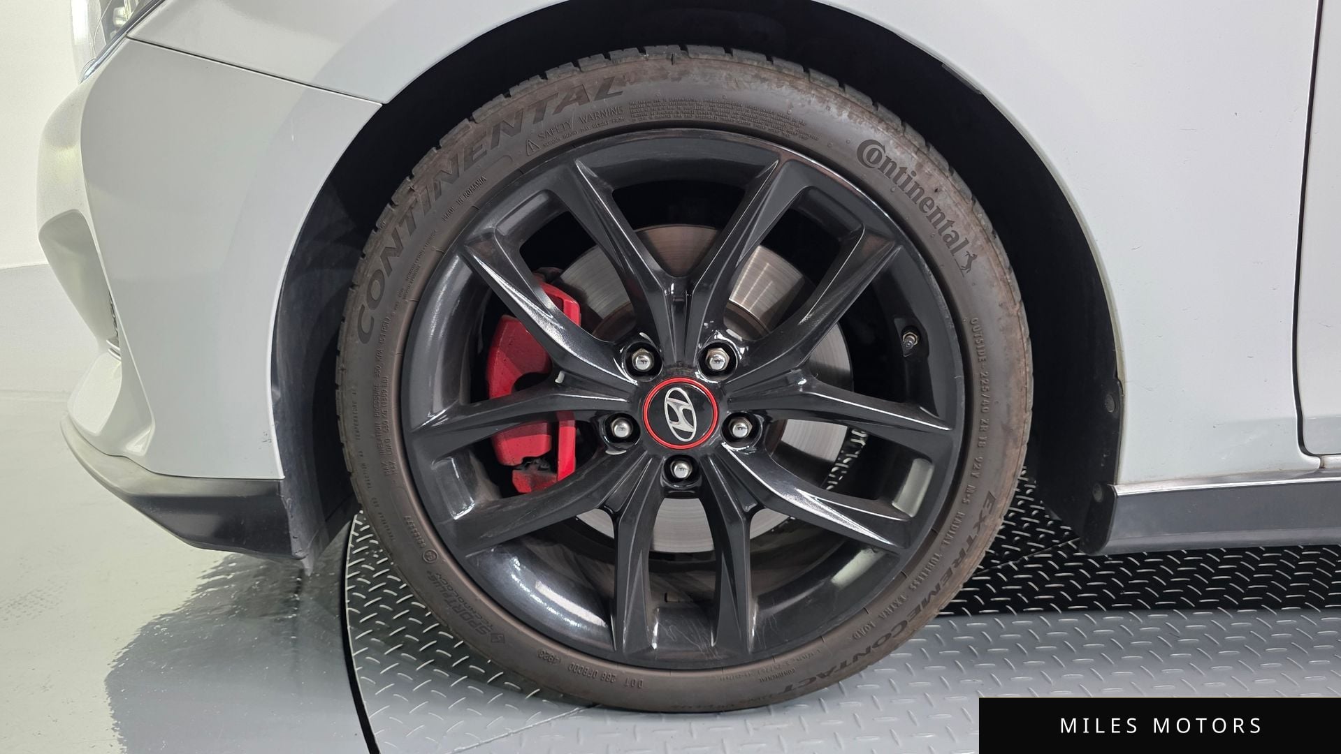 Hyundai Veloster 2018 — миниатюра 5