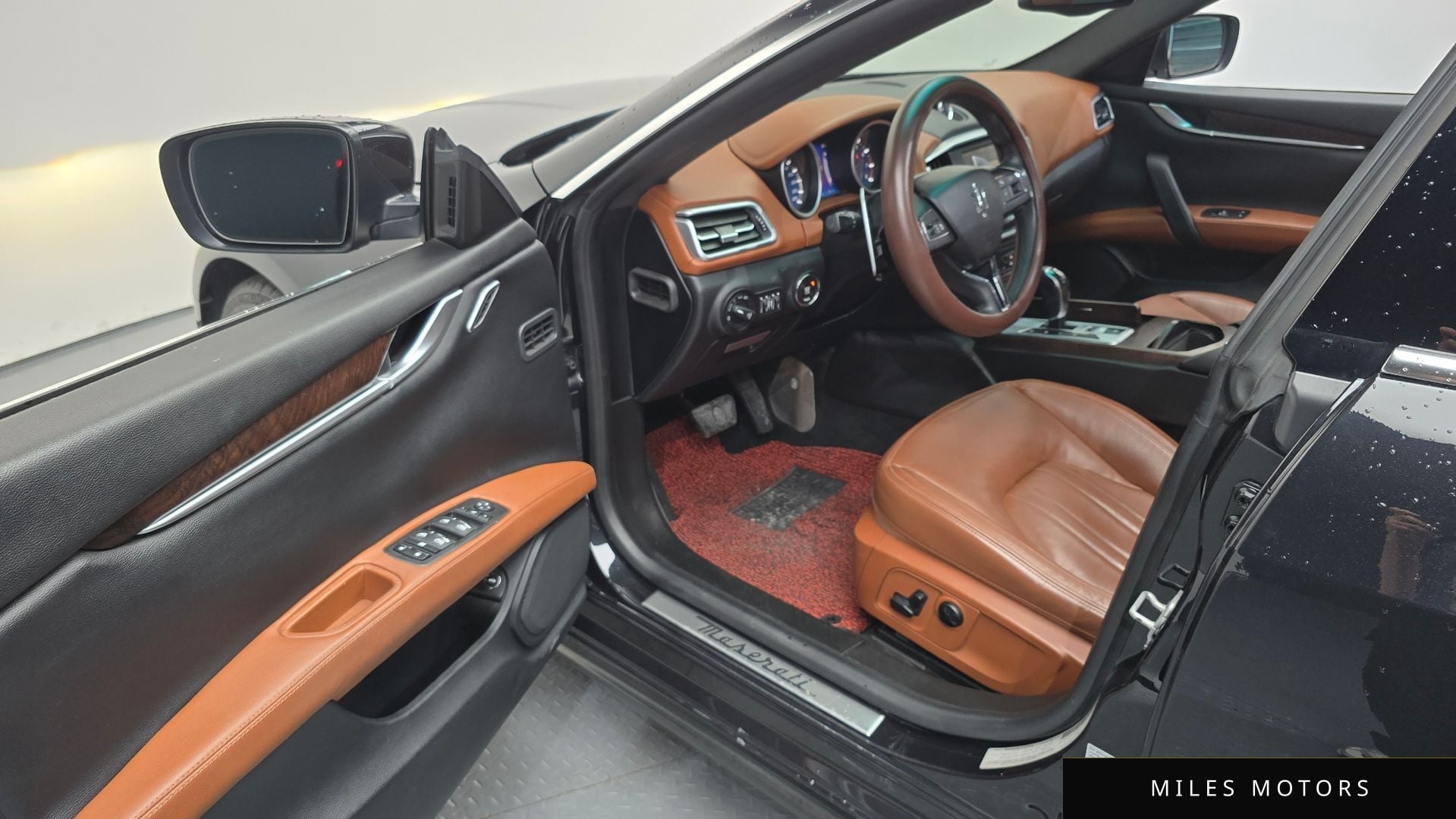 Maserati Ghibli 2015 — миниатюра 10
