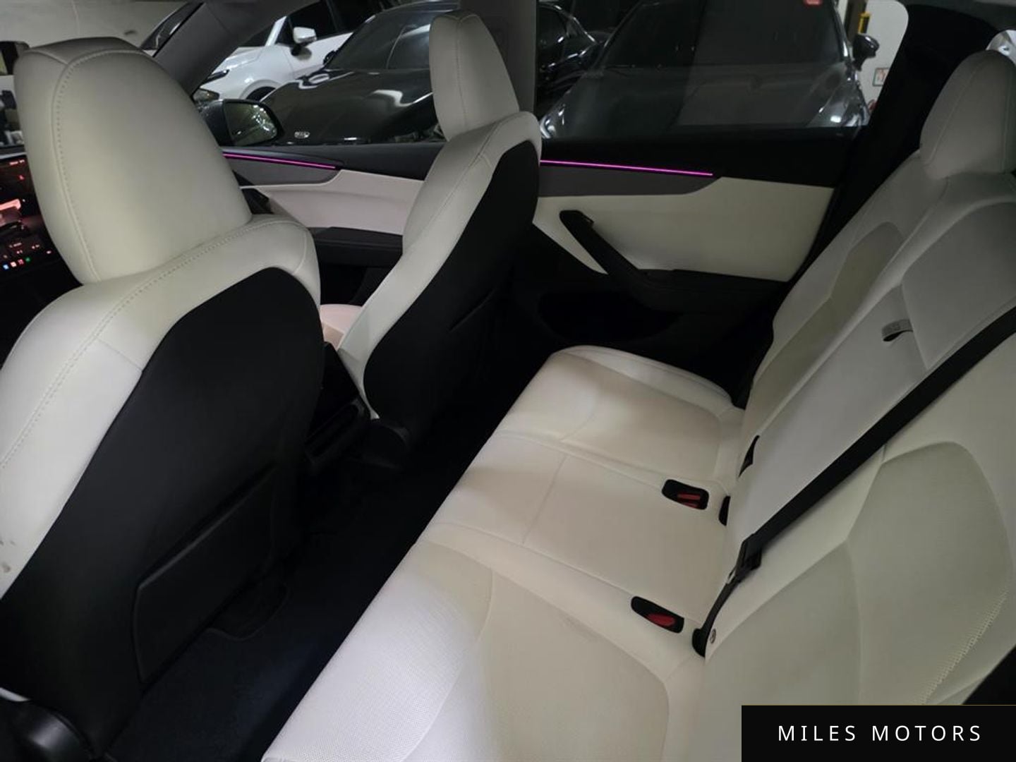 Tesla Model Y 2025 — миниатюра 9