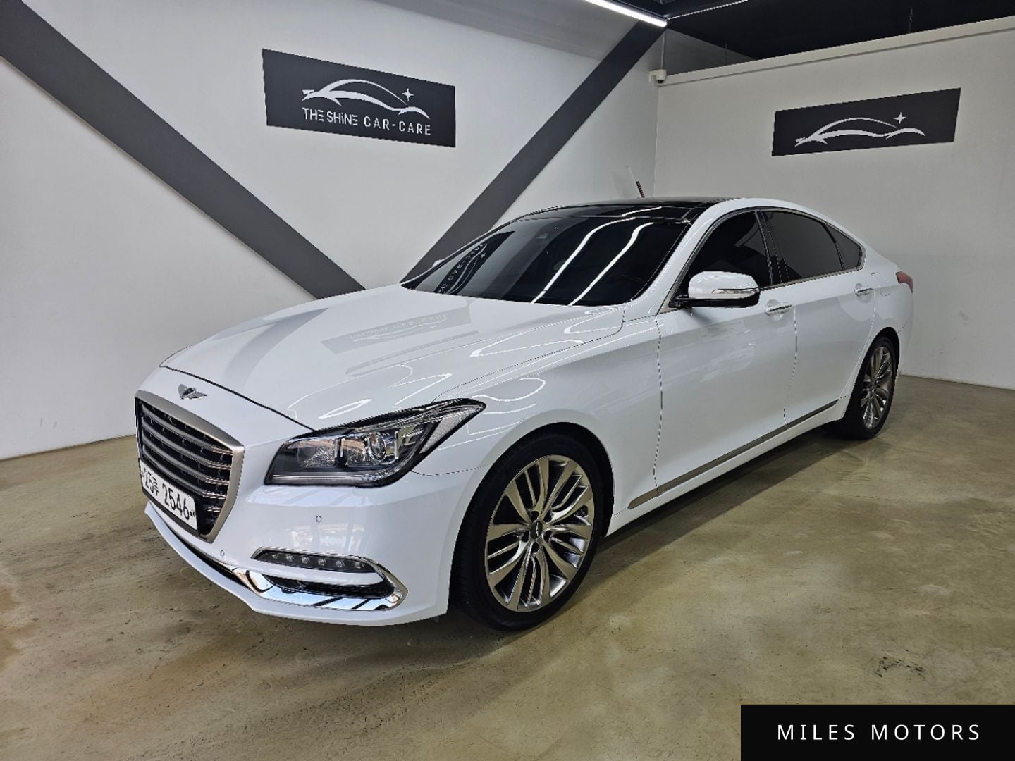 Genesis G80 2018 — фото 1 из 12