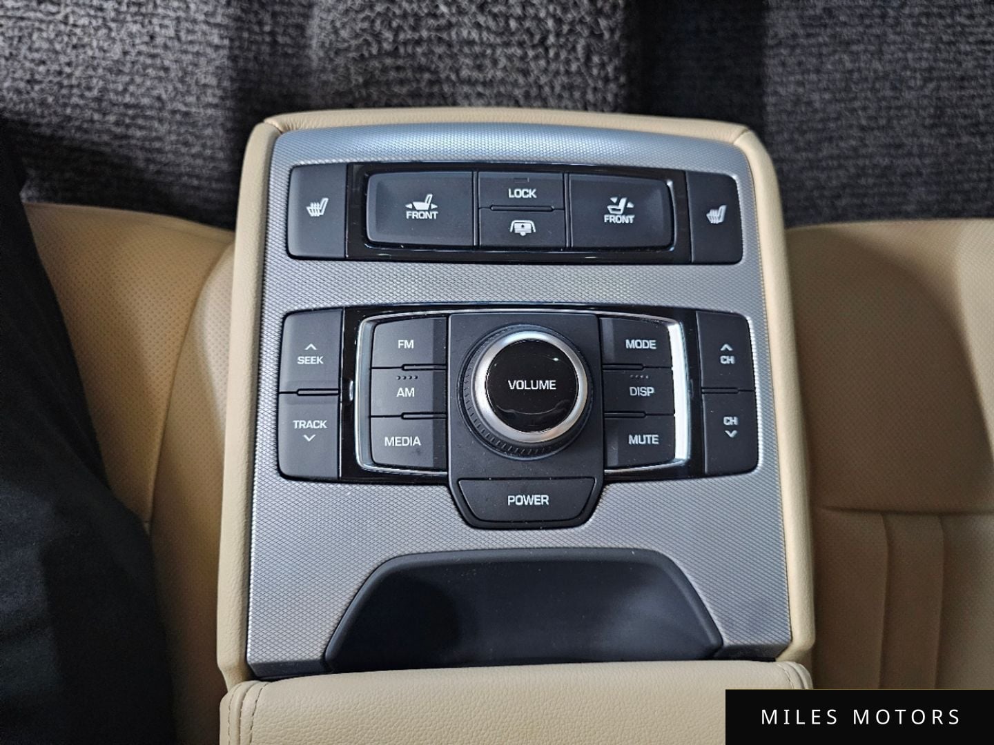 Genesis G80 2018 — миниатюра 7