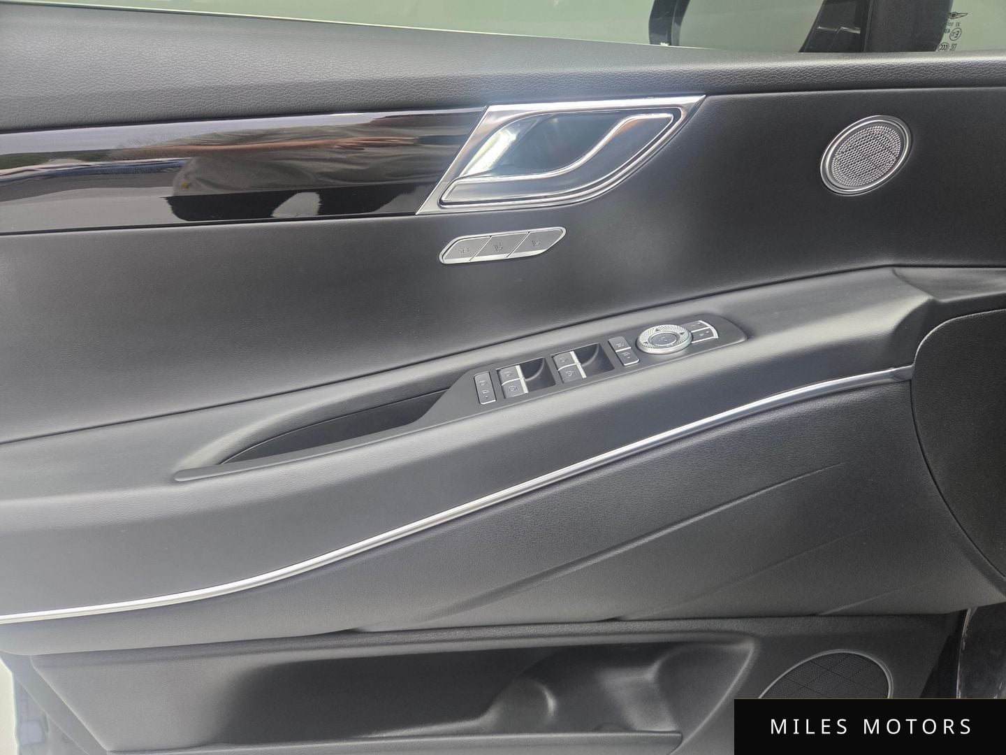 Genesis GV80 2023 — миниатюра 12